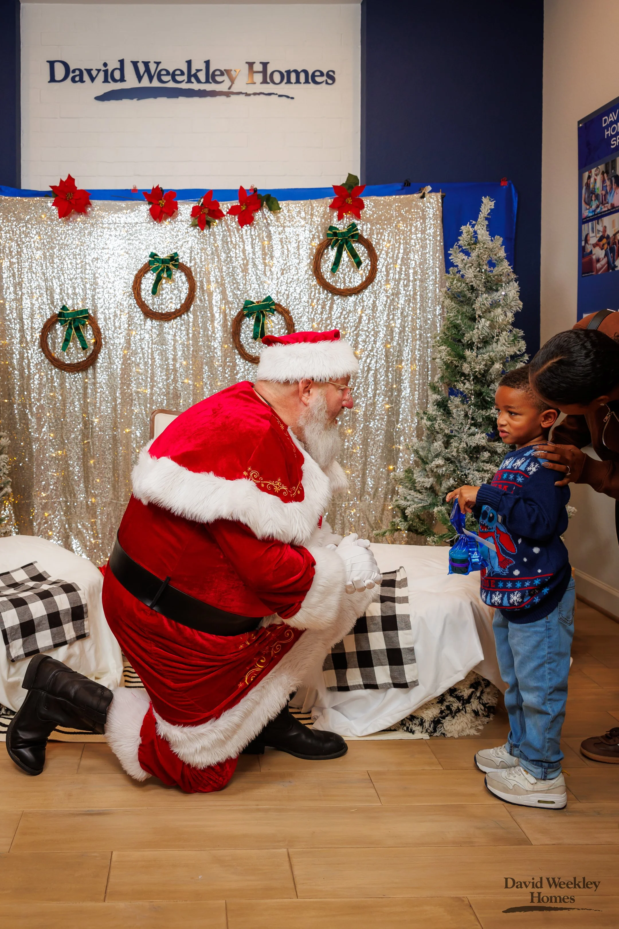 SPP-L-W-12.08.2024-David Weekley Homes Photos With Santa Sienna 65-92.jpg