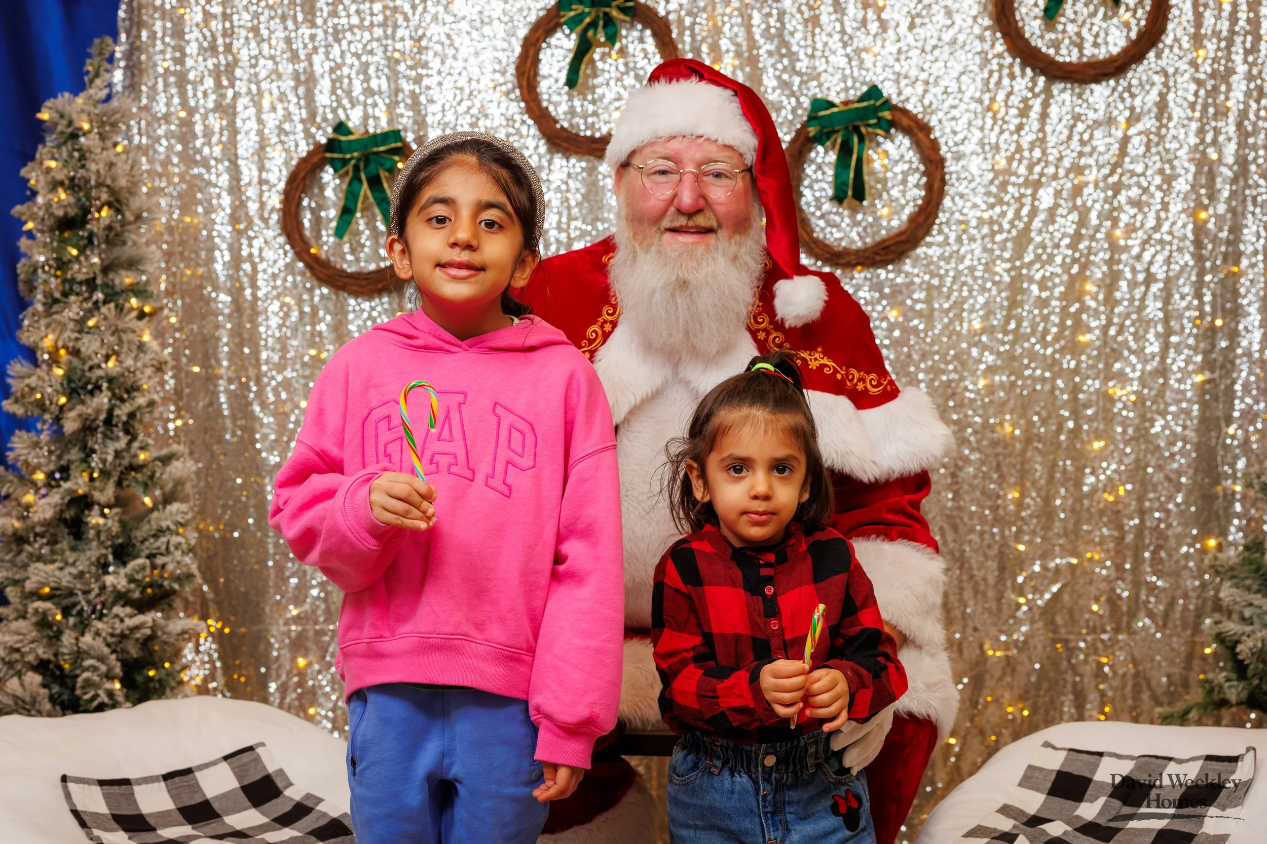SPP-L-W-12.08.2024-David Weekley Homes Photos With Santa Sienna 65-138.jpg
