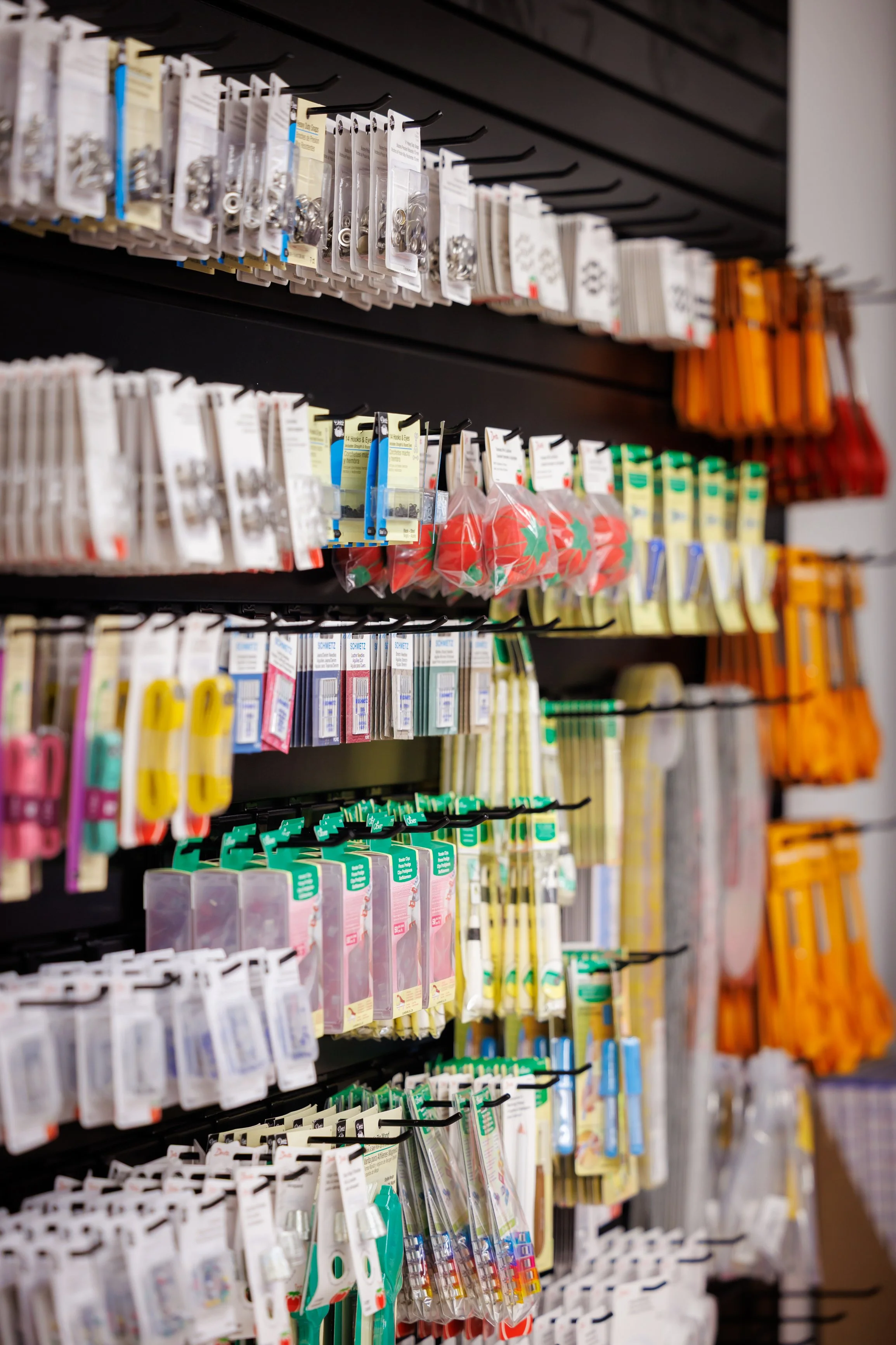 Steven Pedini Photography-11.14.2025 - Mood Fabrics Houston Grand Opening-Web-6-AH2A1227.jpg