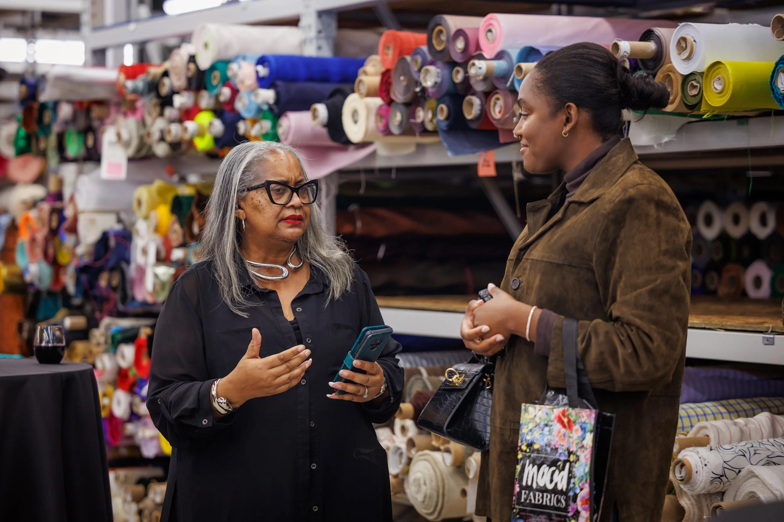 Steven Pedini Photography-11.14.2025 - Mood Fabrics Houston Grand Opening-Web-29-AH2A1284.jpg