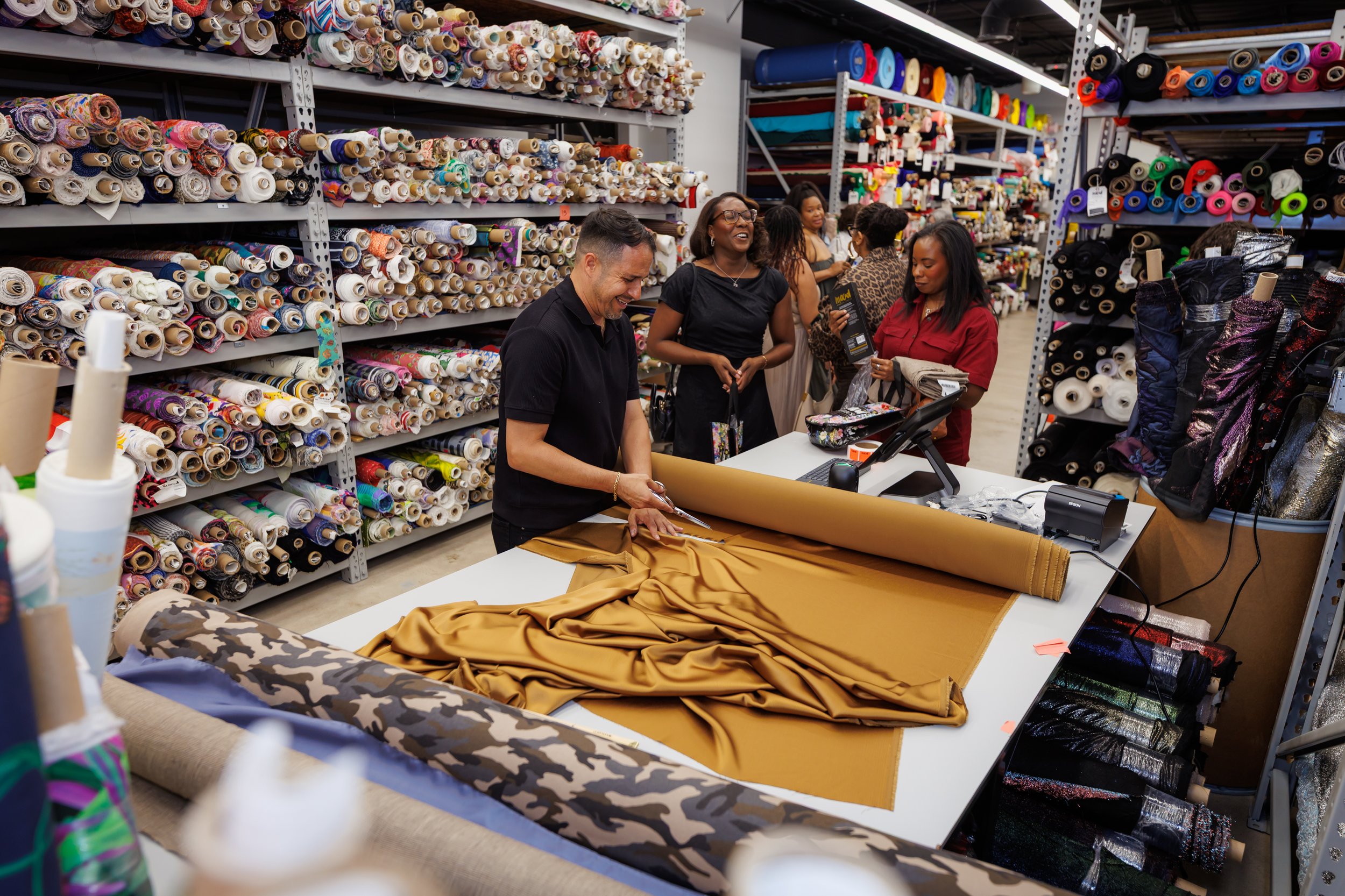 Steven Pedini Photography-11.14.2025 - Mood Fabrics Houston Grand Opening-Web-122-AH2A1693.jpg