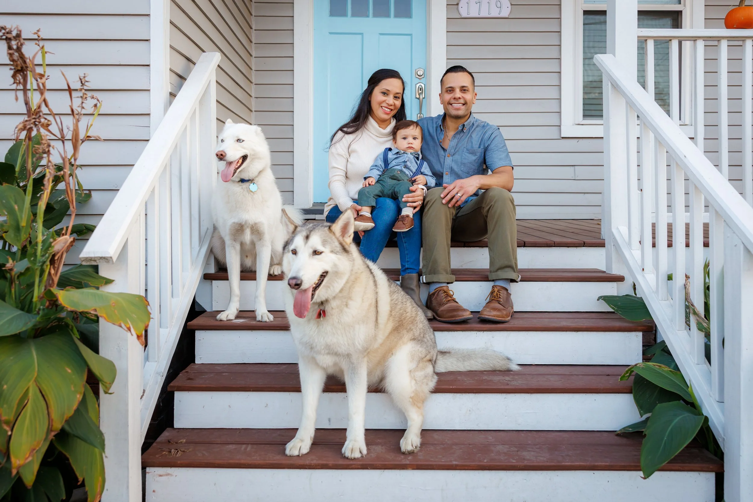 Steven Pedini Photography-11.18.25 Guerra Family Photos-Web-6-AH2A3266.jpg
