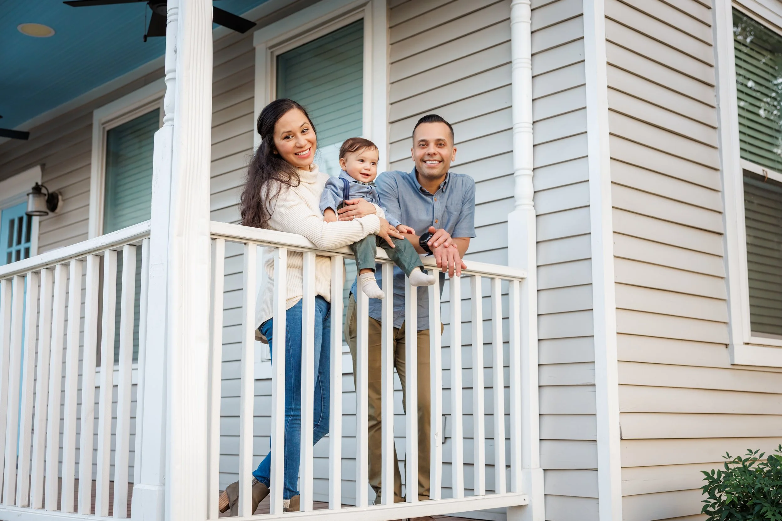 Steven Pedini Photography-11.18.25 Guerra Family Photos-Web-74-AH2A3638.jpg