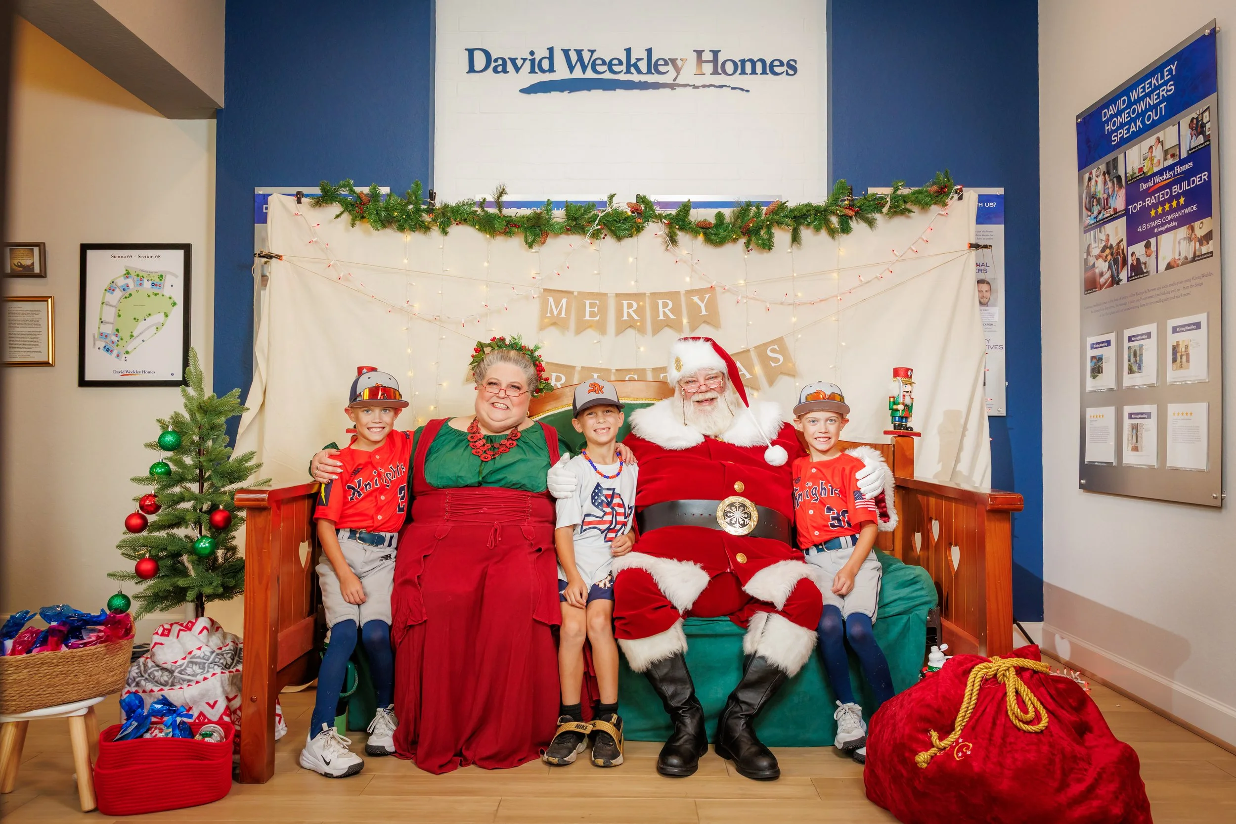 Steven Pedini Photography-11.22.25 - David Weekley Homes Breakfast with Santa at Sienna-Web-195-AH2A4669.jpg