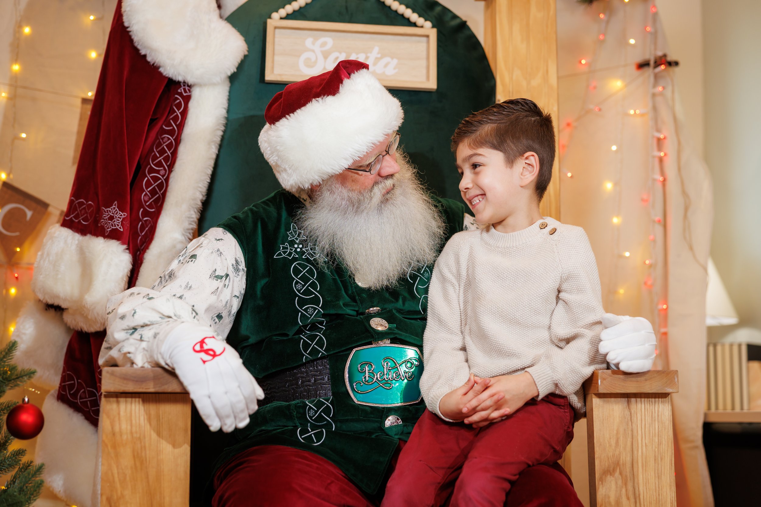 Steven Pedini Photography-12.7.2025 - David Weekley Homes Photos with Santa at Legacy Place-Web-23-AH2A5330.jpg