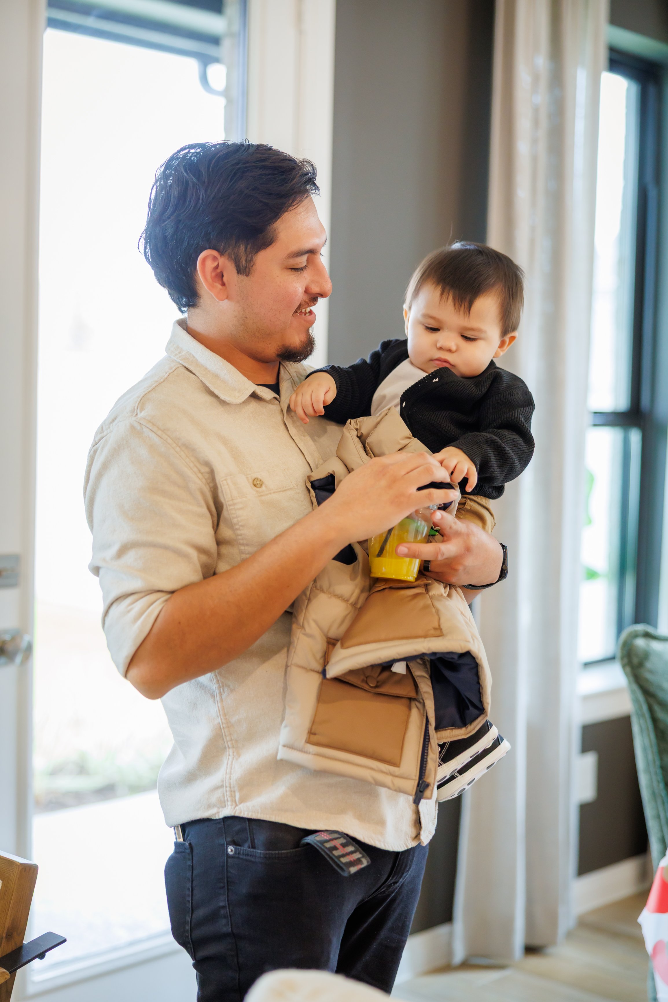 Steven Pedini Photography-12.7.2025 - David Weekley Homes Photos with Santa at Legacy Place-Web-72-AH2A5458.jpg