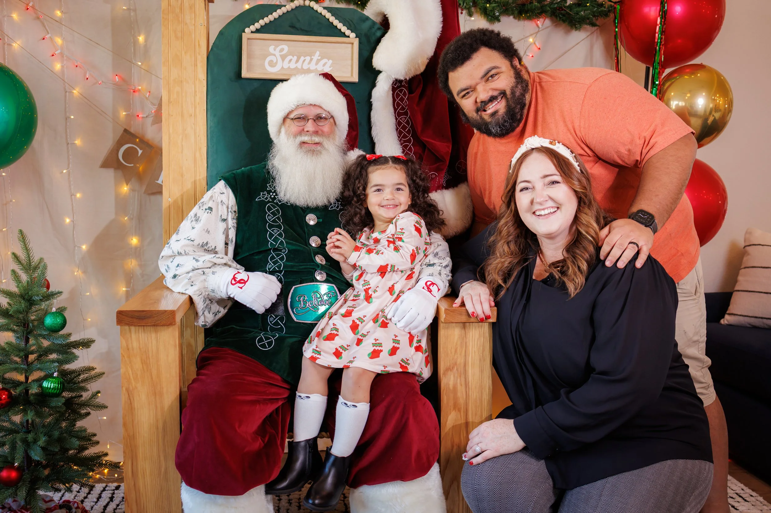 Steven Pedini Photography-12.14.25 David Weekley Homes Photos with Santa at Beacon Point-Web-15-AH2A6733.jpg