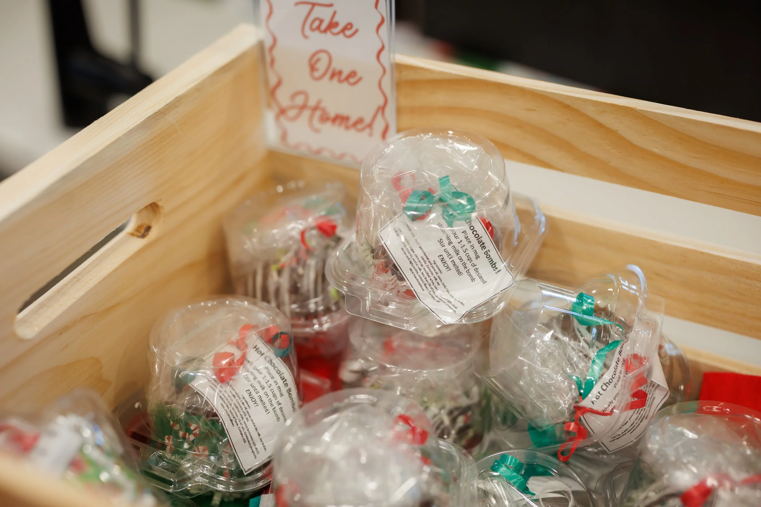 Steven Pedini Photography-12.14.25 David Weekley Homes Photos with Santa at Beacon Point-Web-66-8Y2A6812.jpg