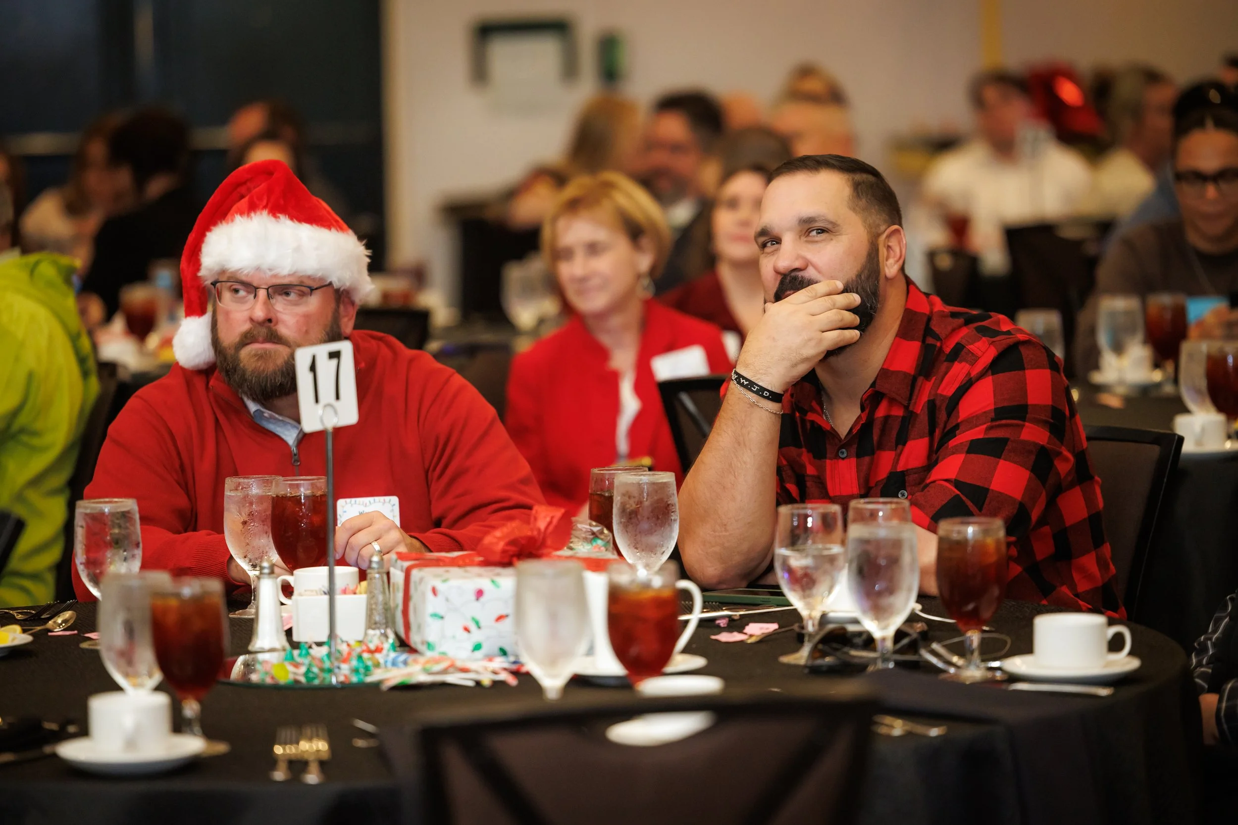 Steven Pedini Photography-12.12.25 David Weekley Homes Holiday Party-Web-19-AH2A6038.jpg