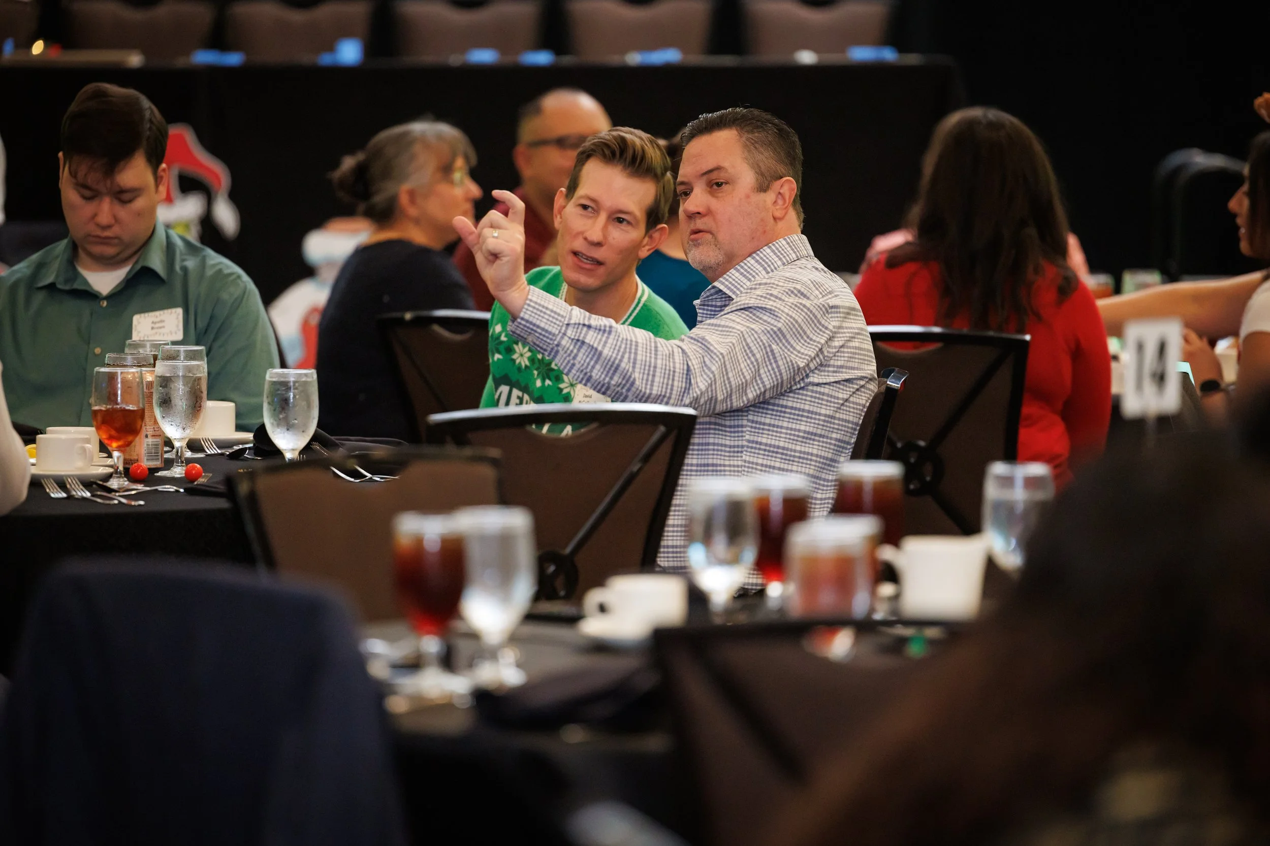 Steven Pedini Photography-12.12.25 David Weekley Homes Holiday Party-Web-70-AH2A6144.jpg