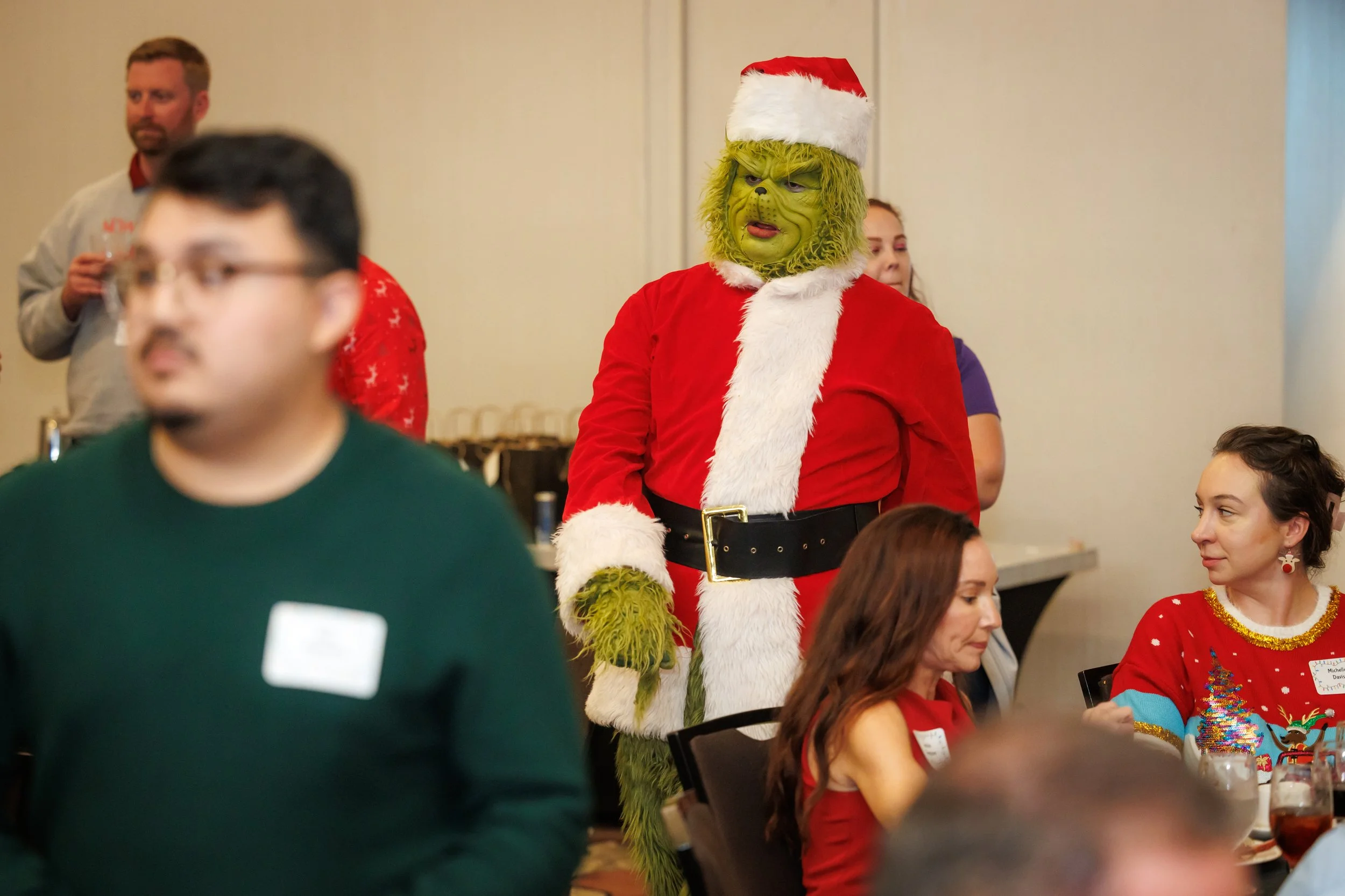 Steven Pedini Photography-12.12.25 David Weekley Homes Holiday Party-Web-111-AH2A6262.jpg