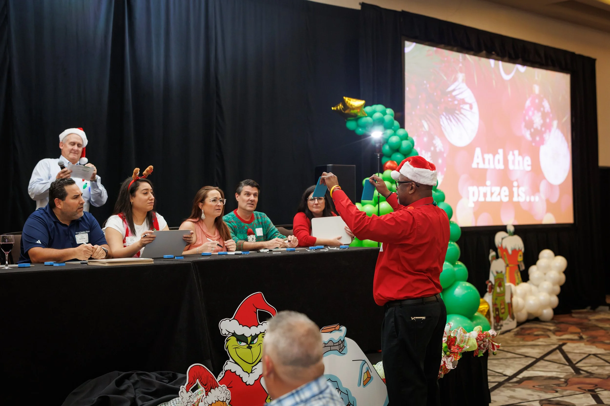 Steven Pedini Photography-12.12.25 David Weekley Homes Holiday Party-Web-194-AH2A6461.jpg