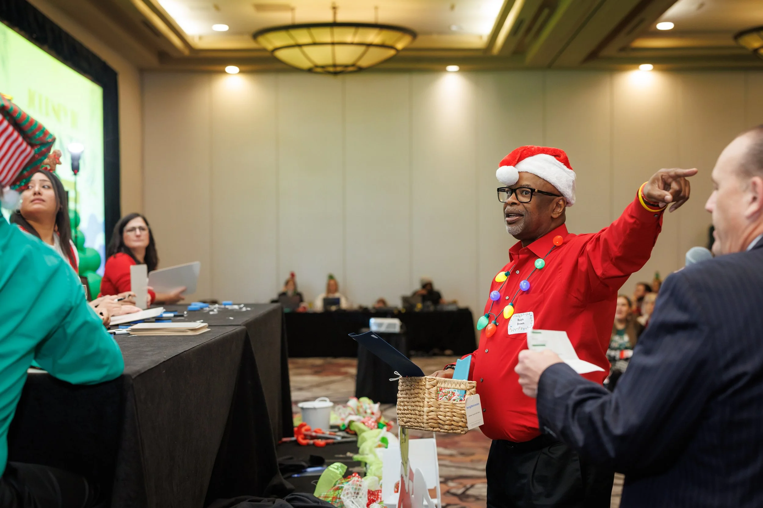Steven Pedini Photography-12.12.25 David Weekley Homes Holiday Party-Web-196-AH2A6466.jpg