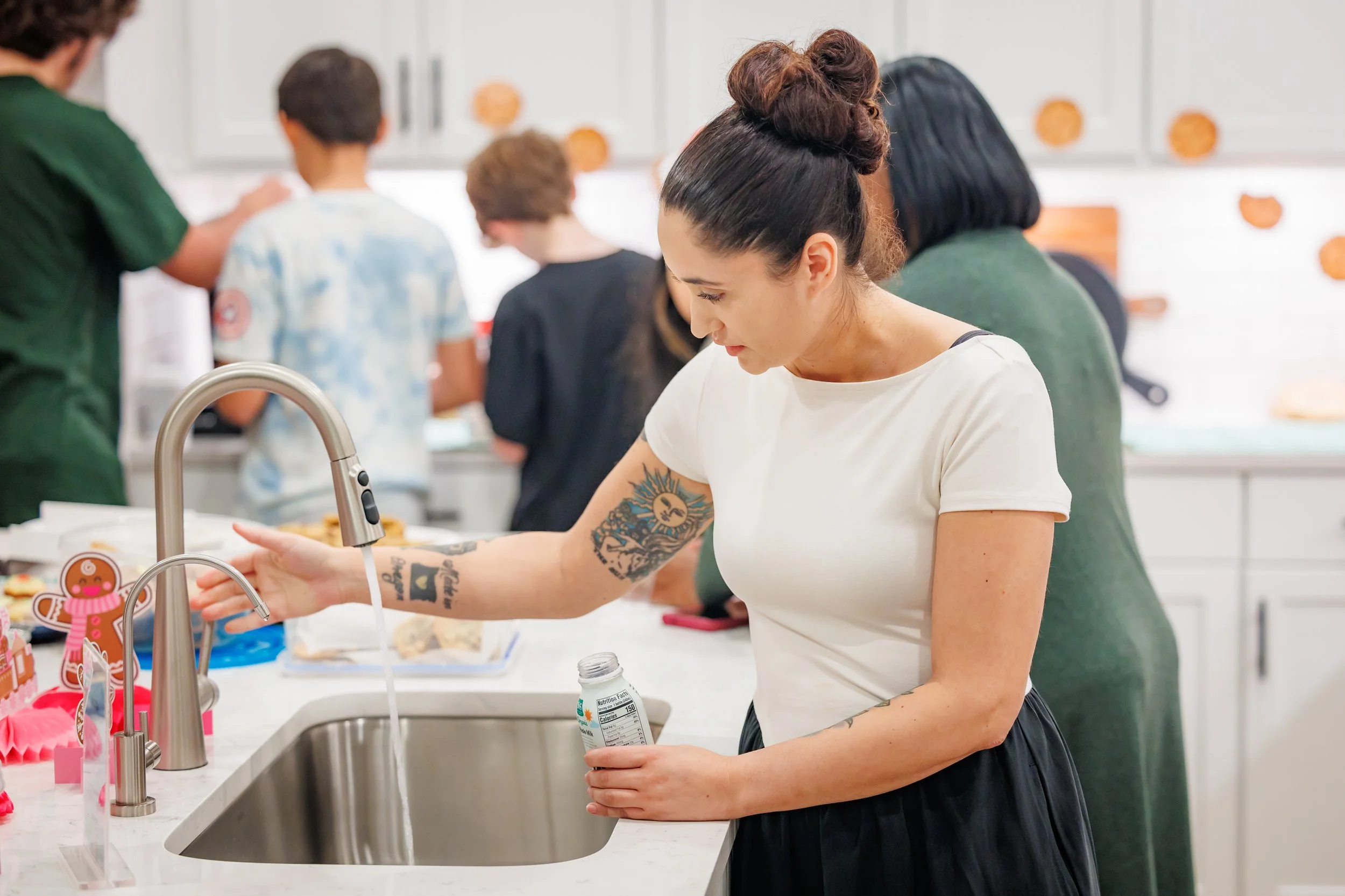 Steven Pedini Photography-12.11.25 Jubilee Cookie Exchange-Web-62-AH2A5873.jpg