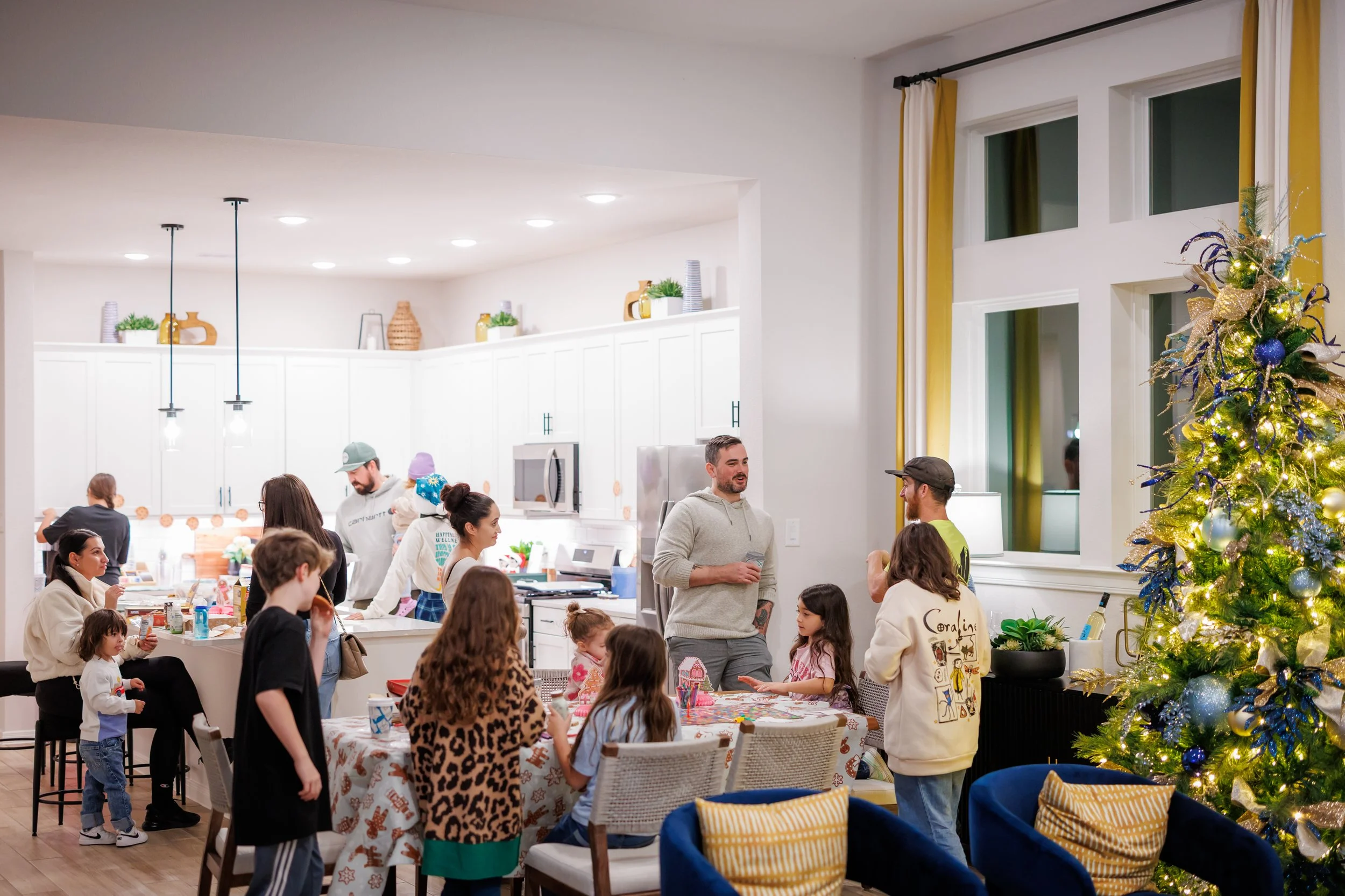 Steven Pedini Photography-12.11.25 Jubilee Cookie Exchange-Web-82-AH2A5913.jpg