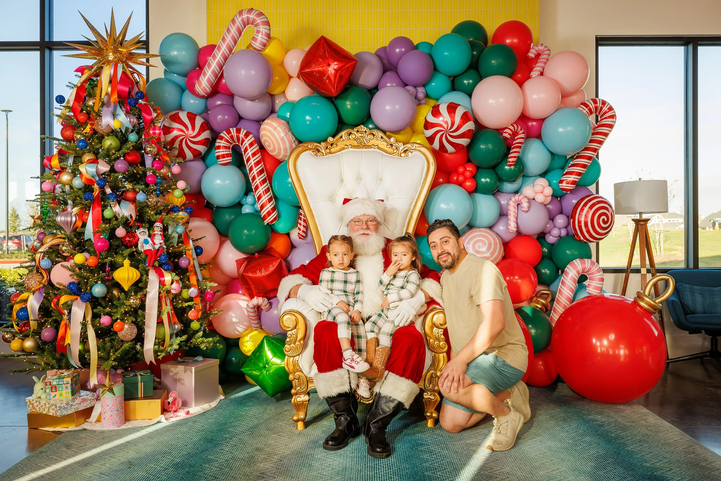 12.20.25-Jubilee-Breakfast-With-Santa-Joyhub-Web-Steven-Pedini-Photography-2-Steven Pedini Photography - 12.20.25 Jubilee Breakfast with Santa-024.jpg