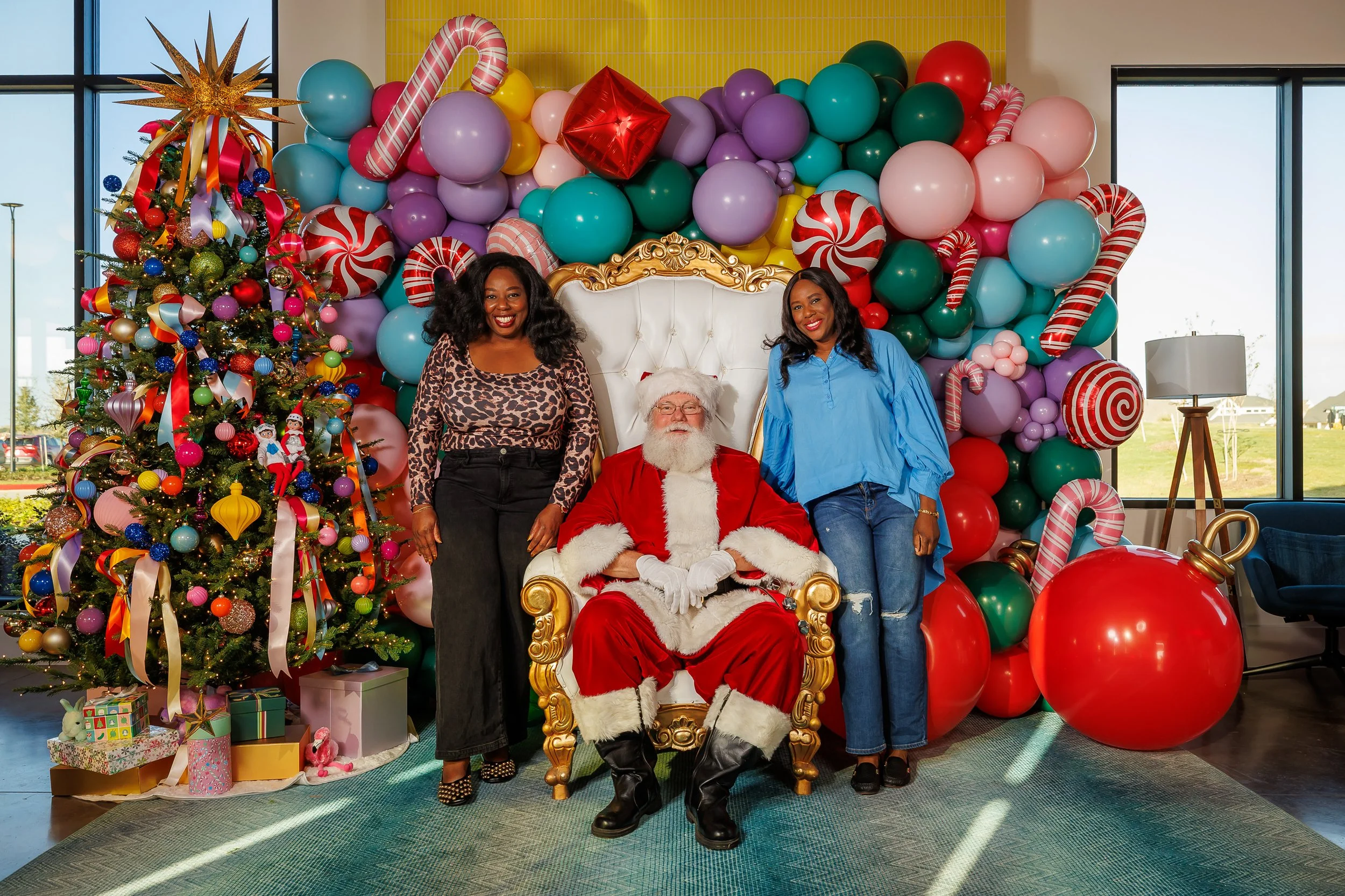 12.20.25-Jubilee-Breakfast-With-Santa-Joyhub-Web-Steven-Pedini-Photography-10-Steven Pedini Photography - 12.20.25 Jubilee Breakfast with Santa-091.jpg