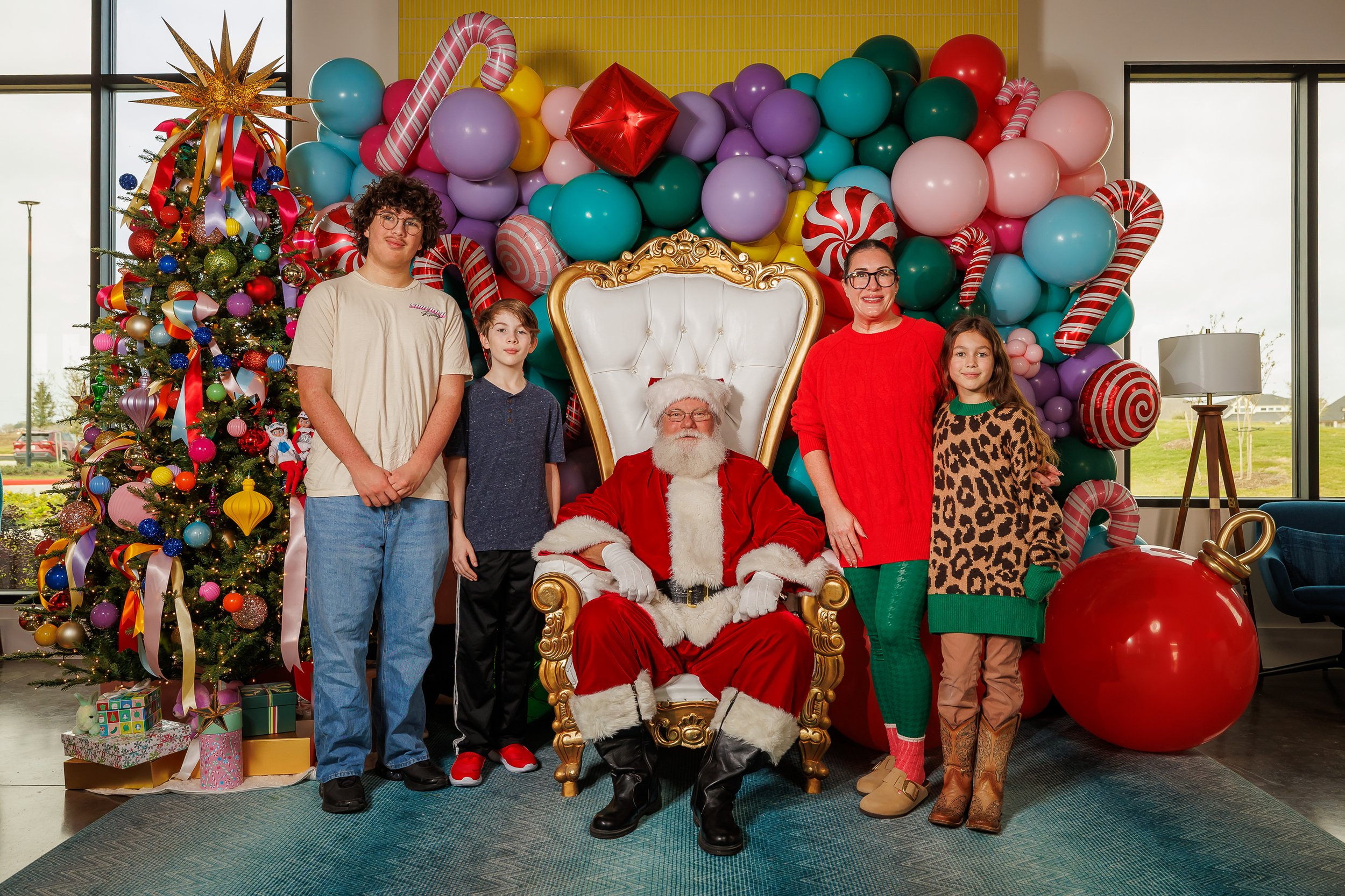 12.20.25-Jubilee-Breakfast-With-Santa-Joyhub-Web-Steven-Pedini-Photography-60-Steven Pedini Photography - 12.20.25 Jubilee Breakfast with Santa-291.jpg