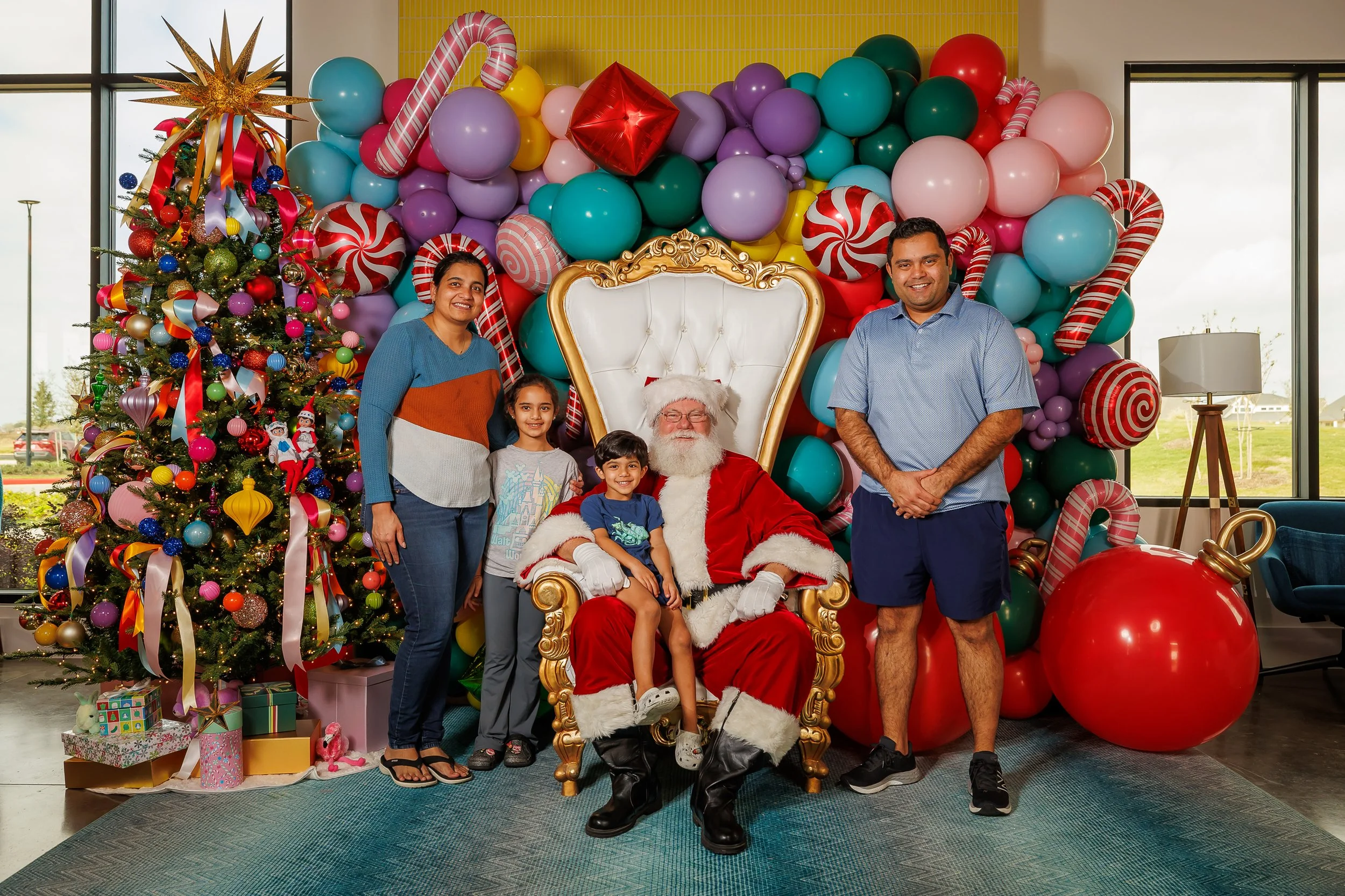 12.20.25-Jubilee-Breakfast-With-Santa-Joyhub-Web-Steven-Pedini-Photography-64-Steven Pedini Photography - 12.20.25 Jubilee Breakfast with Santa-313.jpg