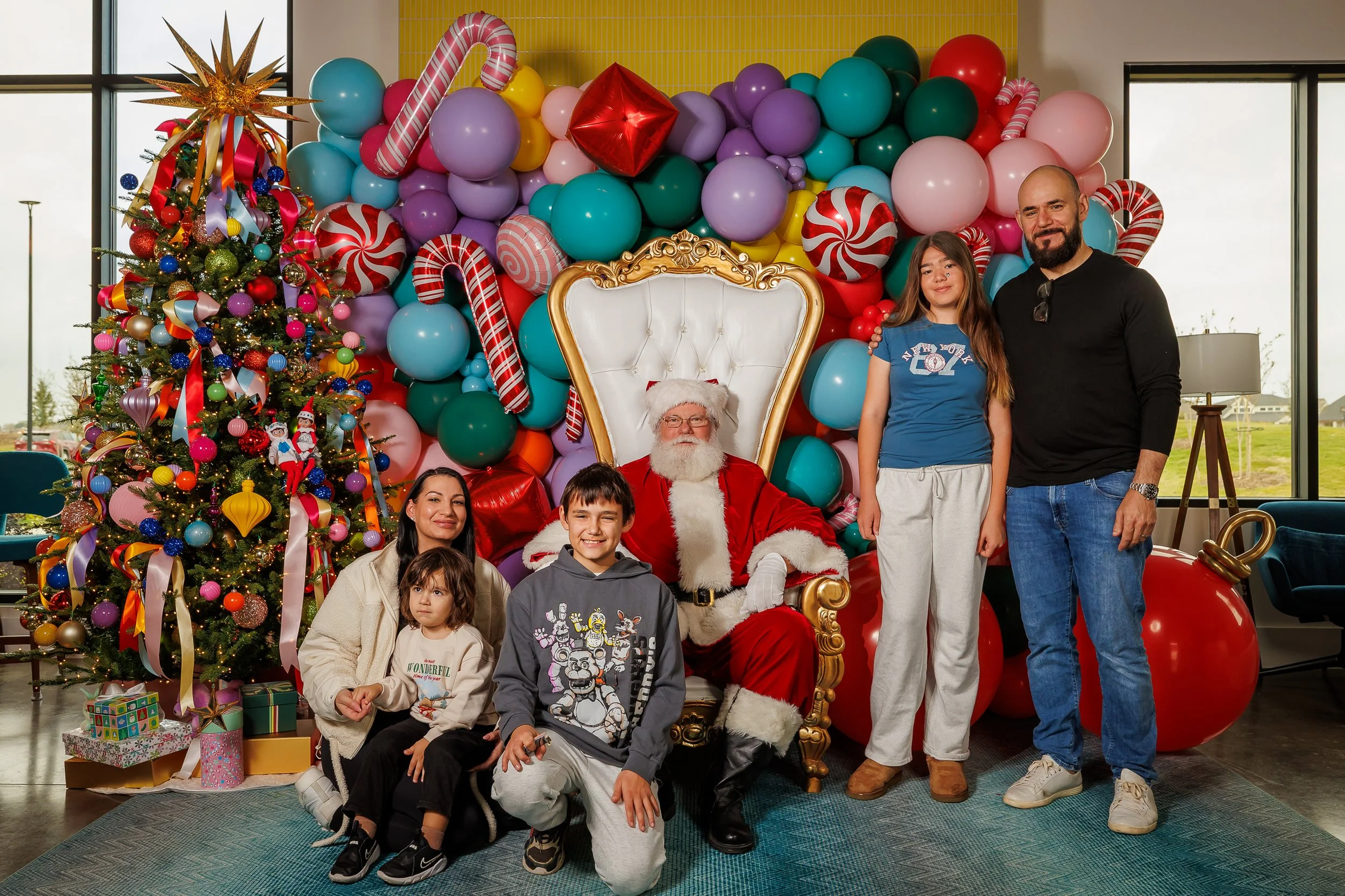 12.20.25-Jubilee-Breakfast-With-Santa-Joyhub-Web-Steven-Pedini-Photography-105-Steven Pedini Photography - 12.20.25 Jubilee Breakfast with Santa-572.jpg