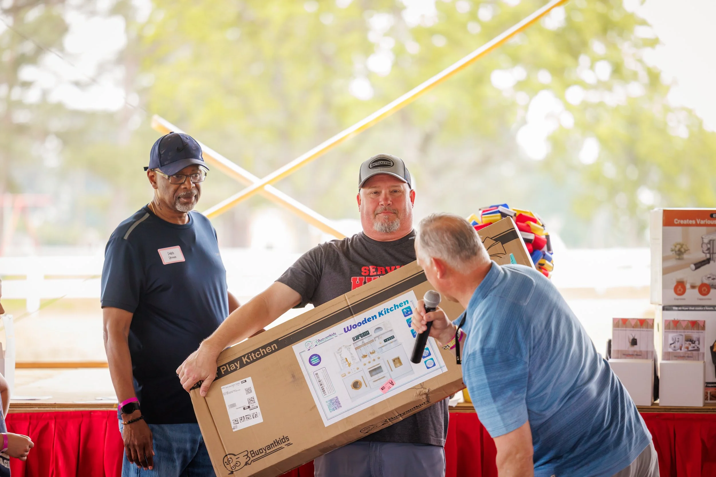 4.18.2026-David-Weekley-Homes-Family-Picnic-Oil-Ranch-Web-Steven-Pedini-Photography-148-AH2A5748.jpg