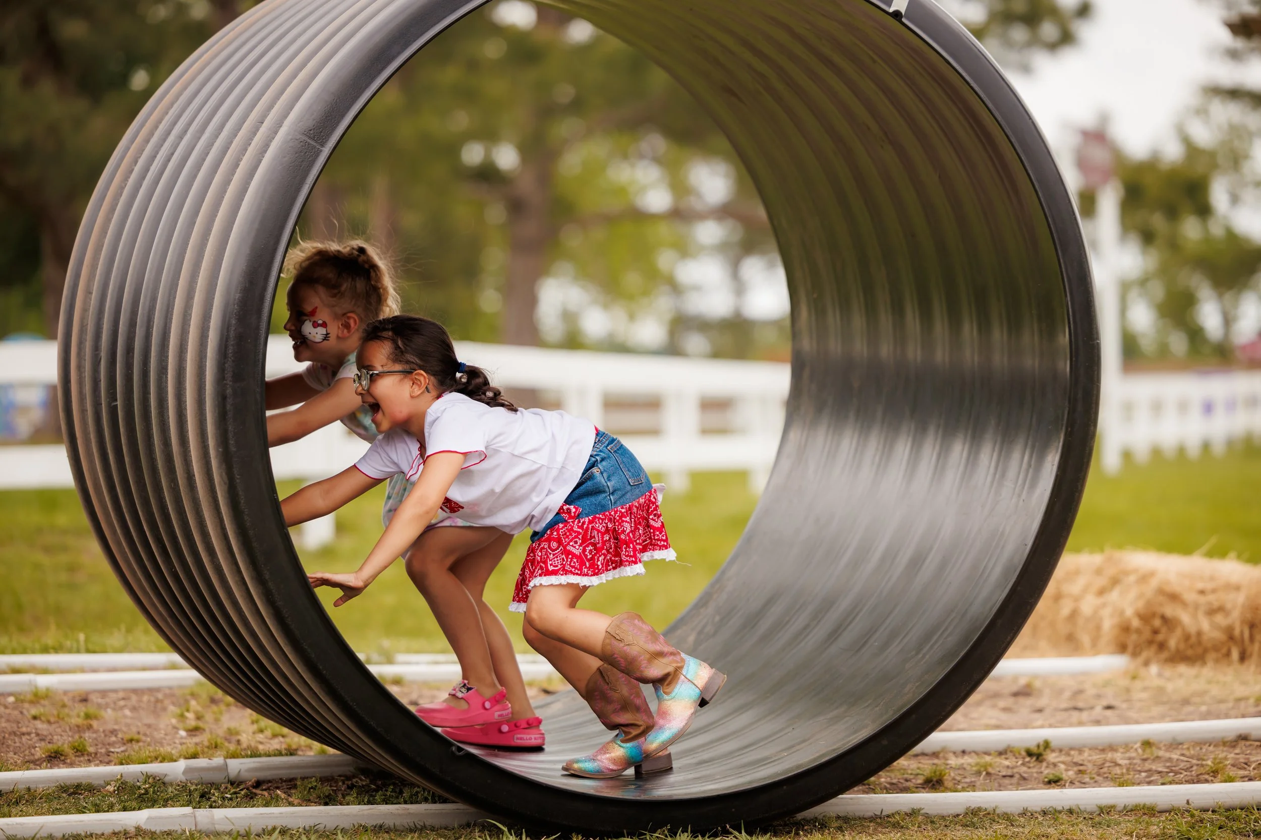 4.18.2026-David-Weekley-Homes-Family-Picnic-Oil-Ranch-Web-Steven-Pedini-Photography-228-AH2A5991.jpg