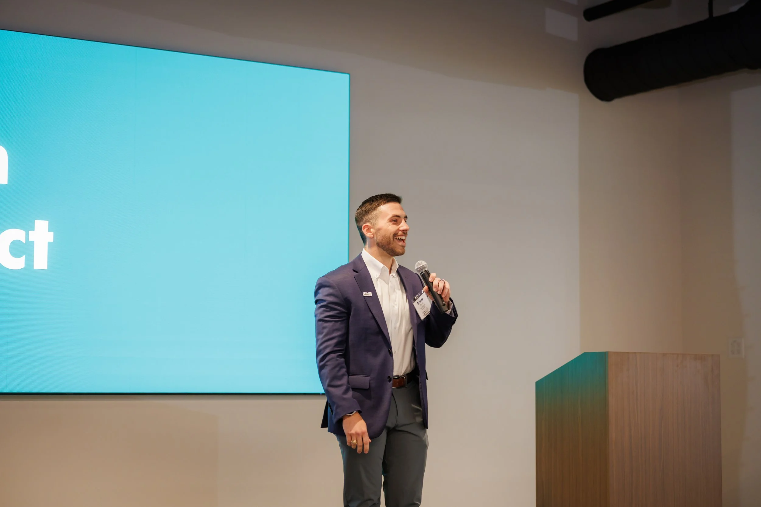 4.24.26-David-Weekley-Homes-April-Division-Meeting-Web-Steven-Pedini-Photography-80-8Y2A2648.jpg