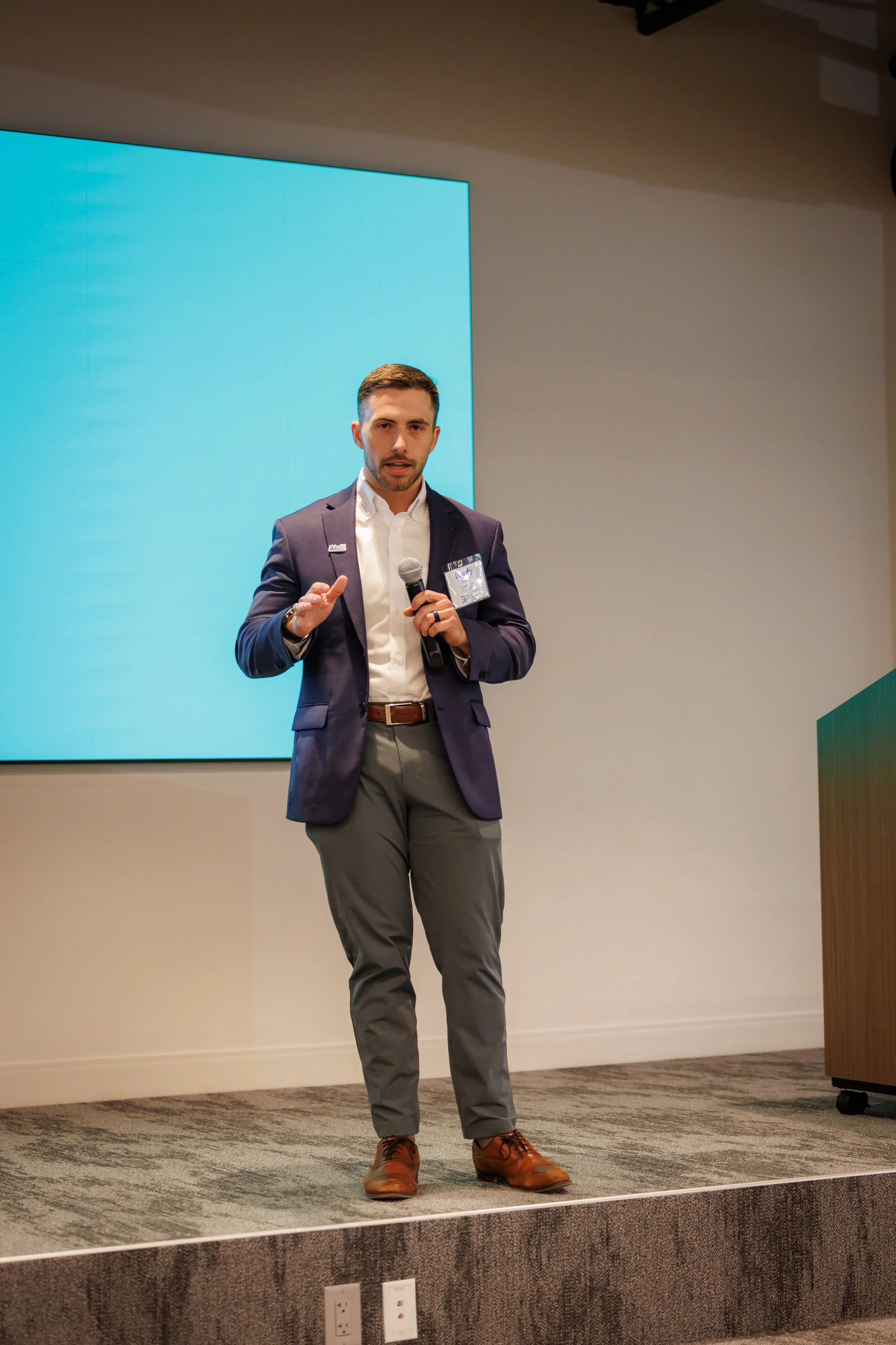 4.24.26-David-Weekley-Homes-April-Division-Meeting-Web-Steven-Pedini-Photography-84-AH2A7678.jpg