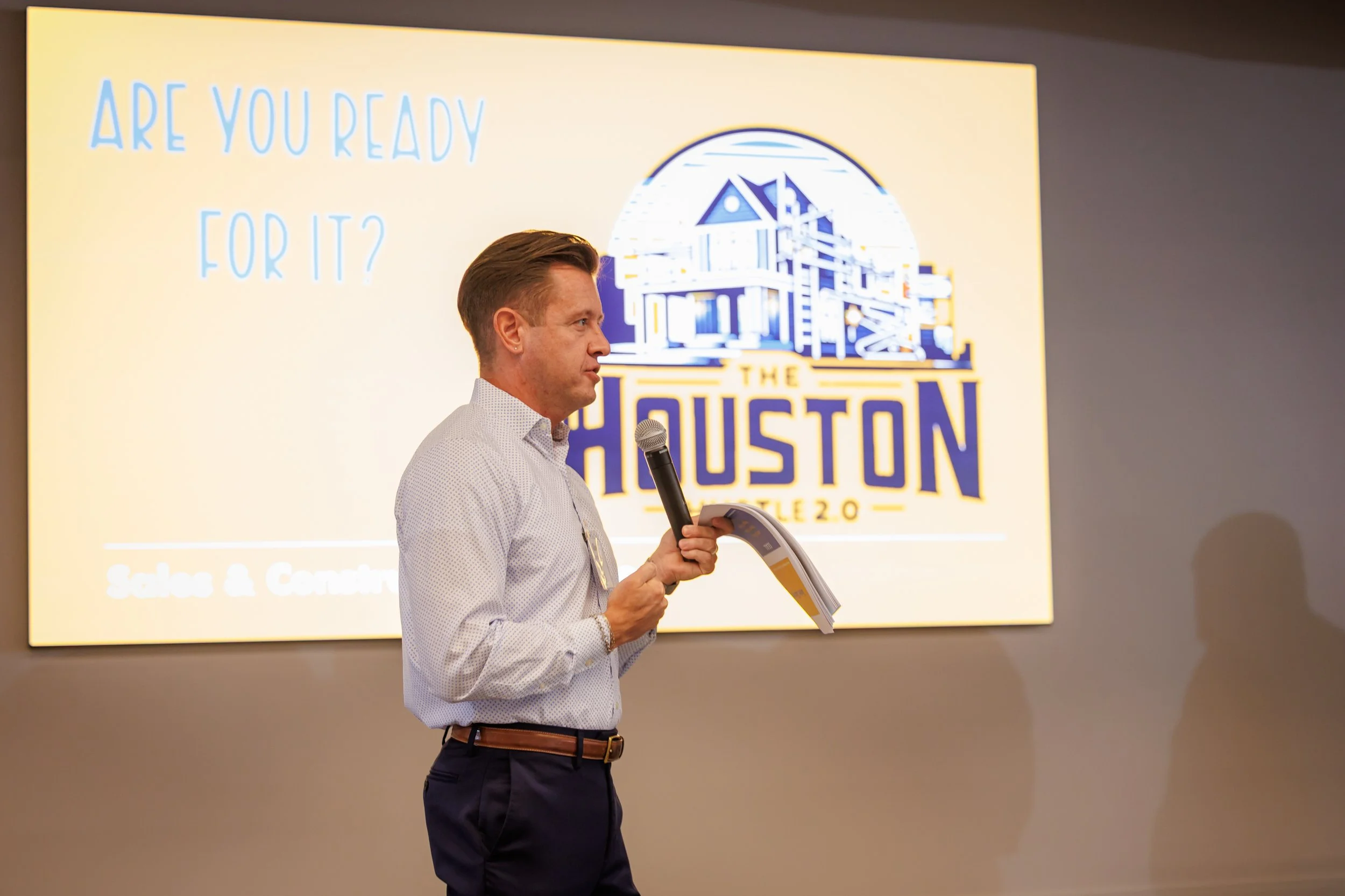 4.24.26-David-Weekley-Homes-April-Division-Meeting-Web-Steven-Pedini-Photography-123-AH2A7708.jpg