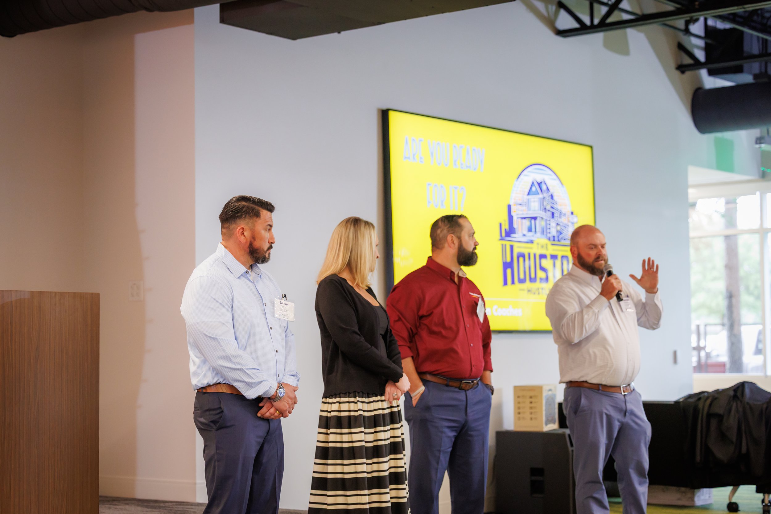 4.24.26-David-Weekley-Homes-April-Division-Meeting-Web-Steven-Pedini-Photography-128-AH2A7720.jpg