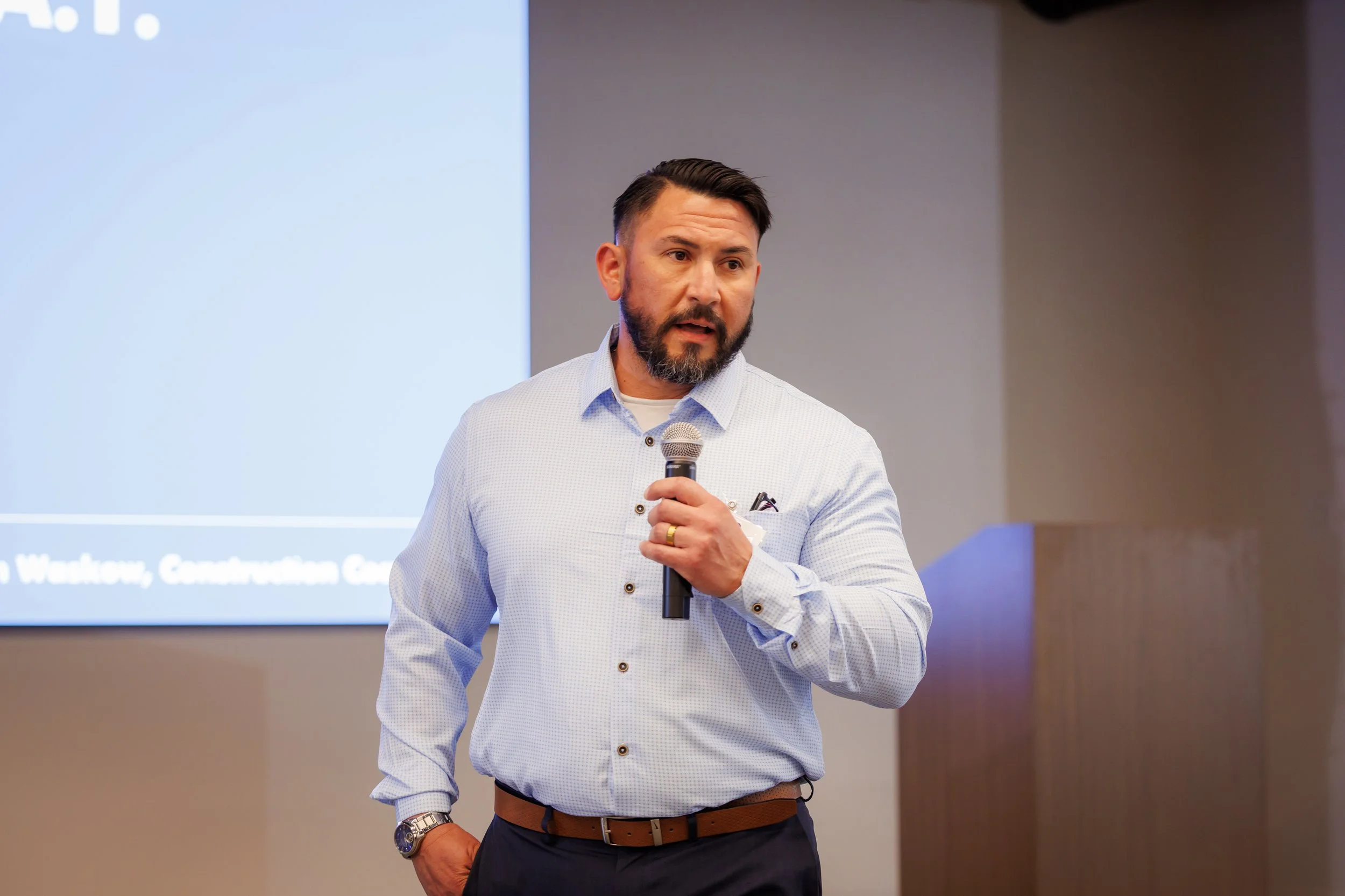 4.24.26-David-Weekley-Homes-April-Division-Meeting-Web-Steven-Pedini-Photography-137-AH2A7731.jpg