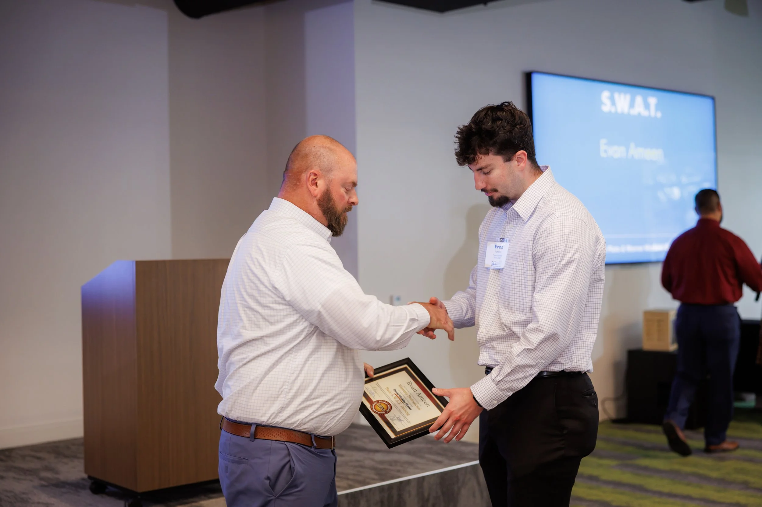 4.24.26-David-Weekley-Homes-April-Division-Meeting-Web-Steven-Pedini-Photography-141-8Y2A2747.jpg