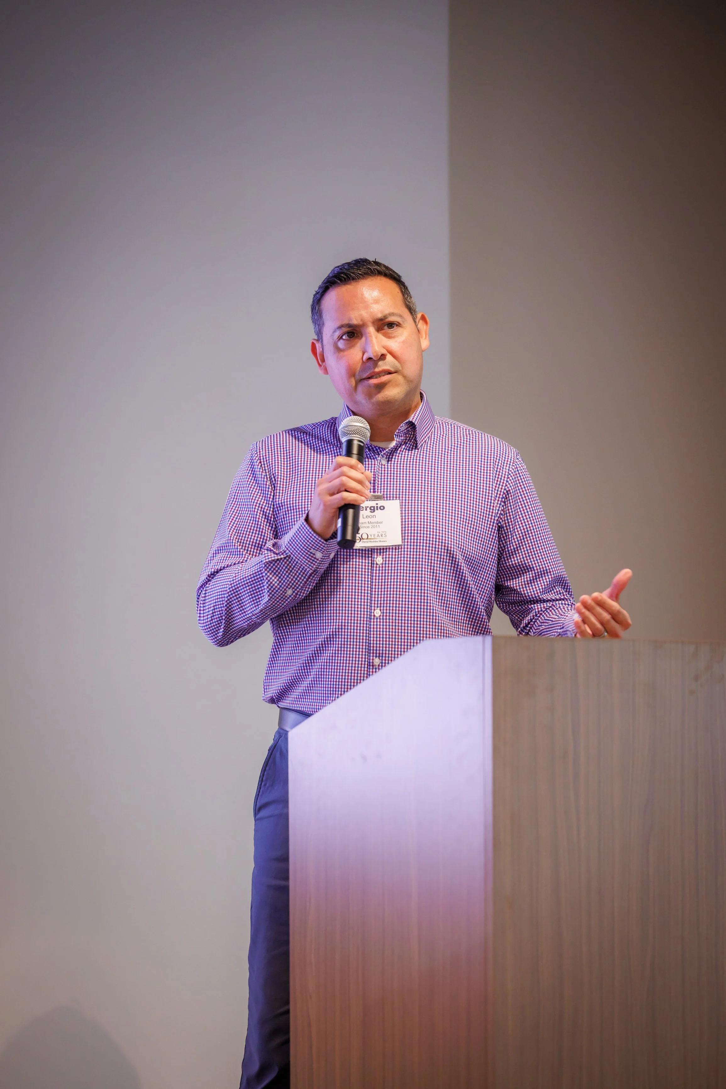 4.24.26-David-Weekley-Homes-April-Division-Meeting-Web-Steven-Pedini-Photography-205-AH2A7854.jpg