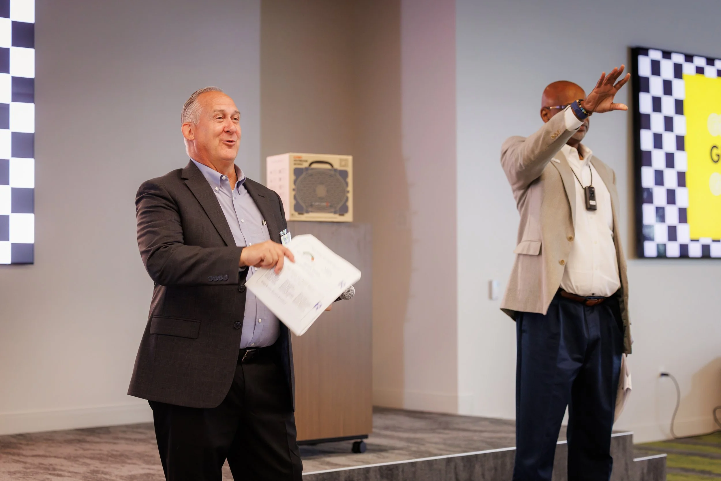 4.24.26-David-Weekley-Homes-April-Division-Meeting-Web-Steven-Pedini-Photography-221-AH2A7894.jpg