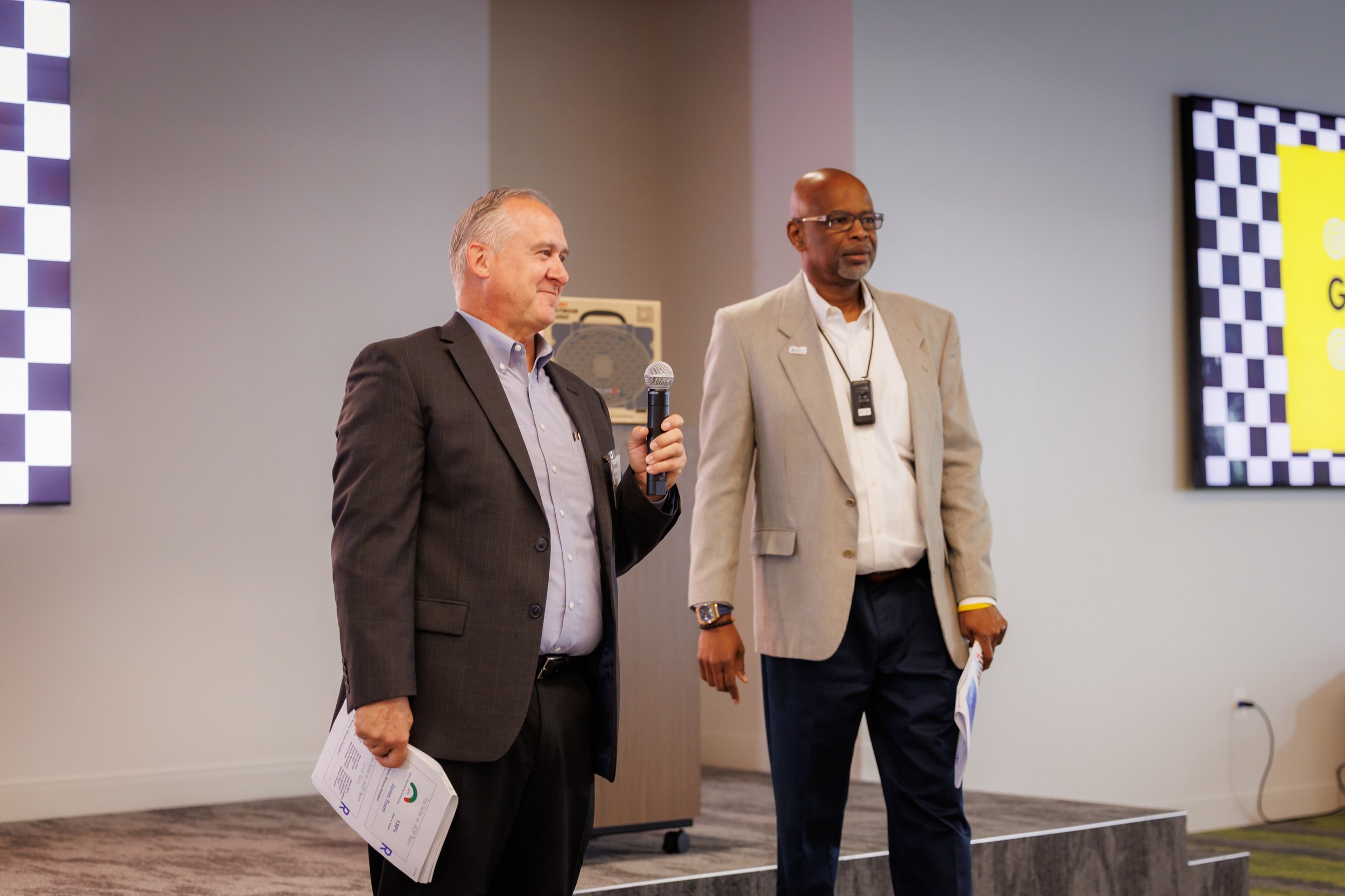 4.24.26-David-Weekley-Homes-April-Division-Meeting-Web-Steven-Pedini-Photography-222-AH2A7896.jpg
