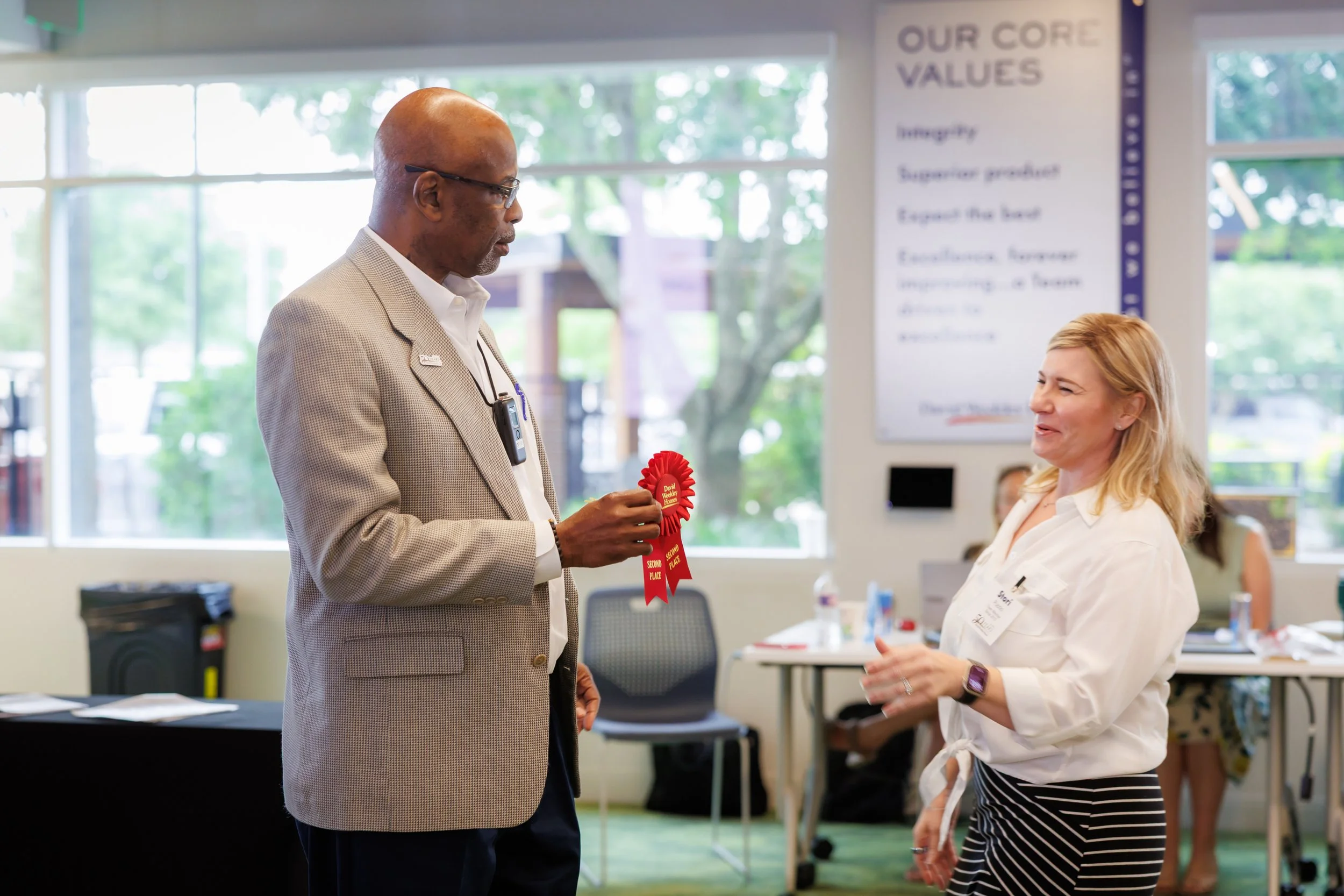 4.24.26-David-Weekley-Homes-April-Division-Meeting-Web-Steven-Pedini-Photography-279-8Y2A2910.jpg