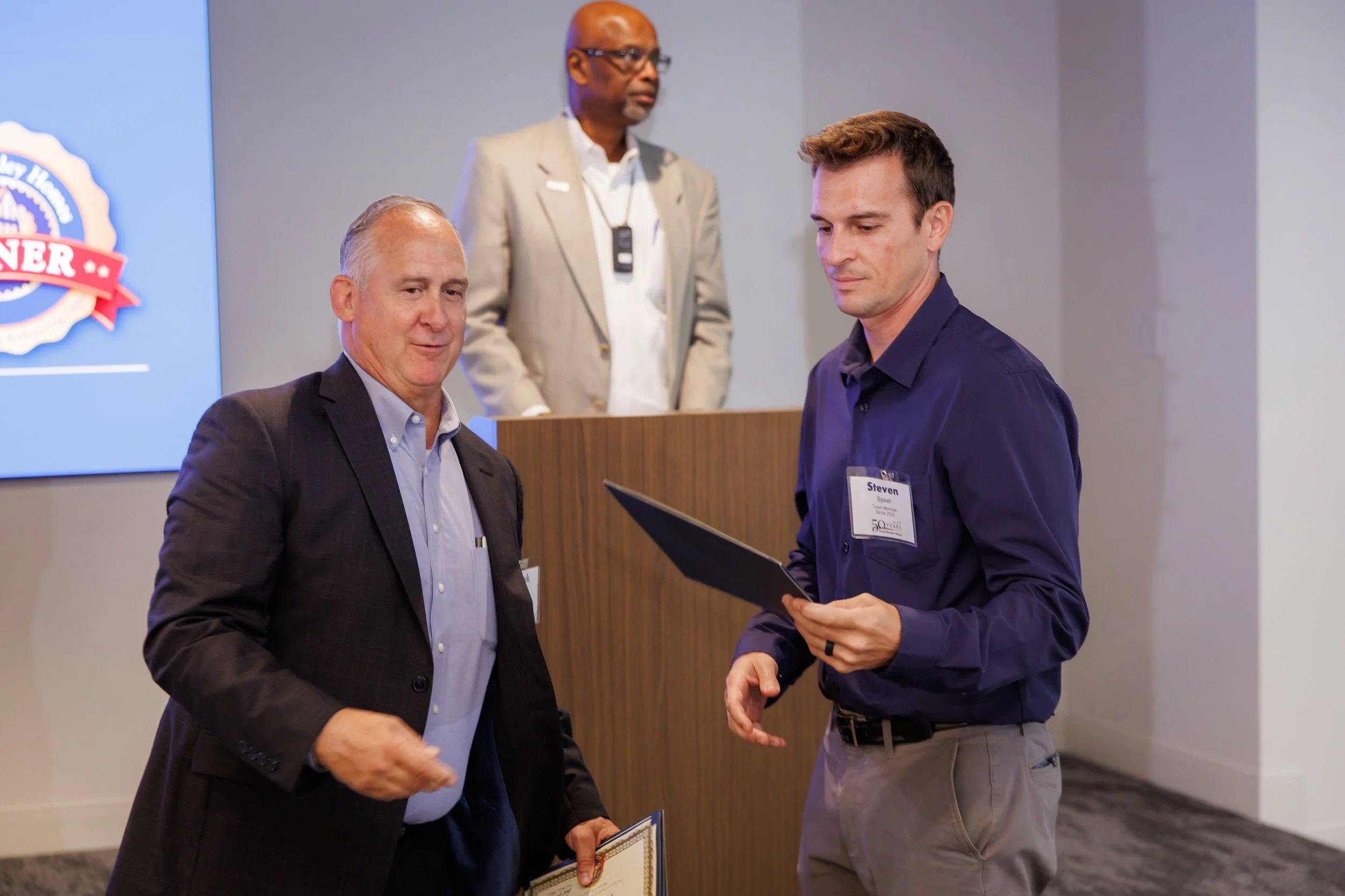 4.24.26-David-Weekley-Homes-April-Division-Meeting-Web-Steven-Pedini-Photography-324-8Y2A3038.jpg