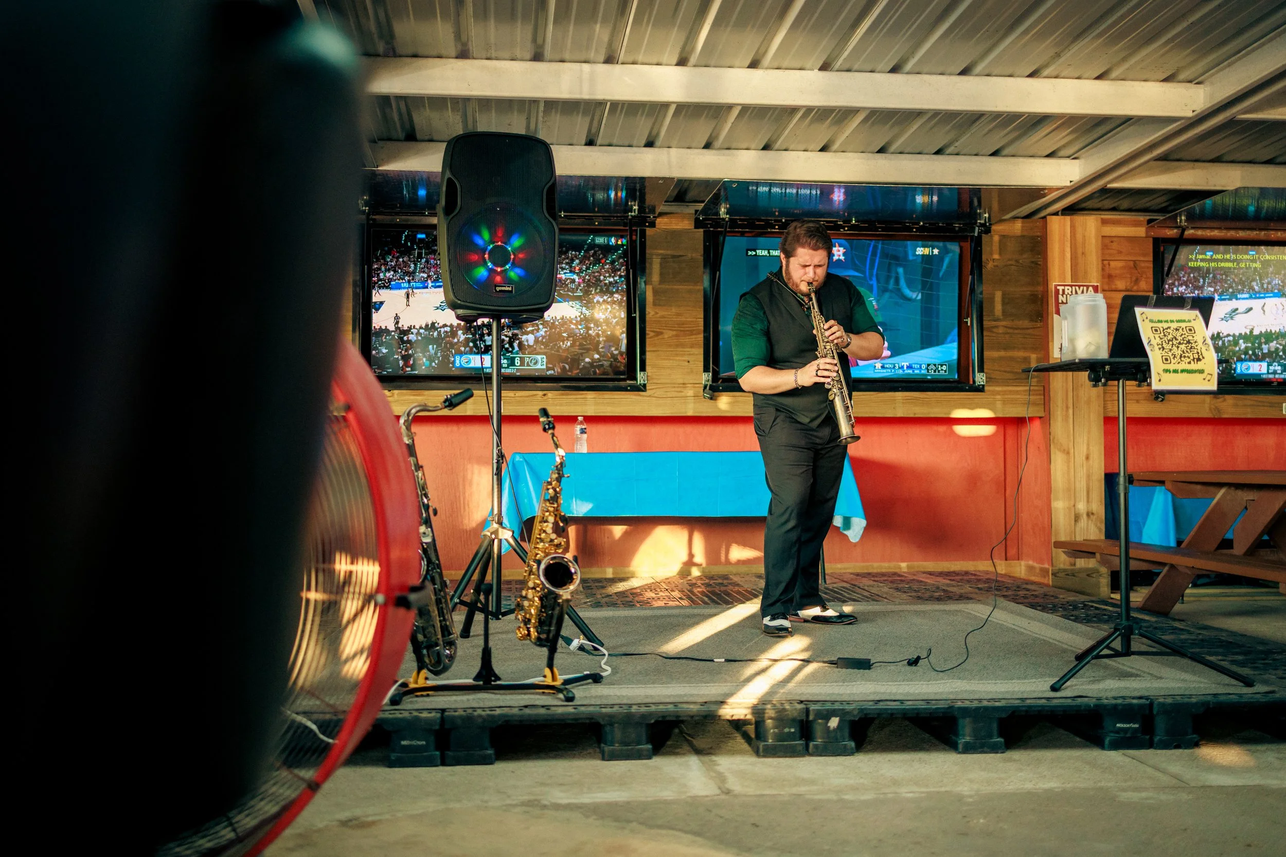 05.29.2026-Chris-Casillas-Saxophone-Night-West-Alabama-Ice-House-Houston-Texas-Web-Steven-Pedini-Photography-4-AH2A3691.jpg