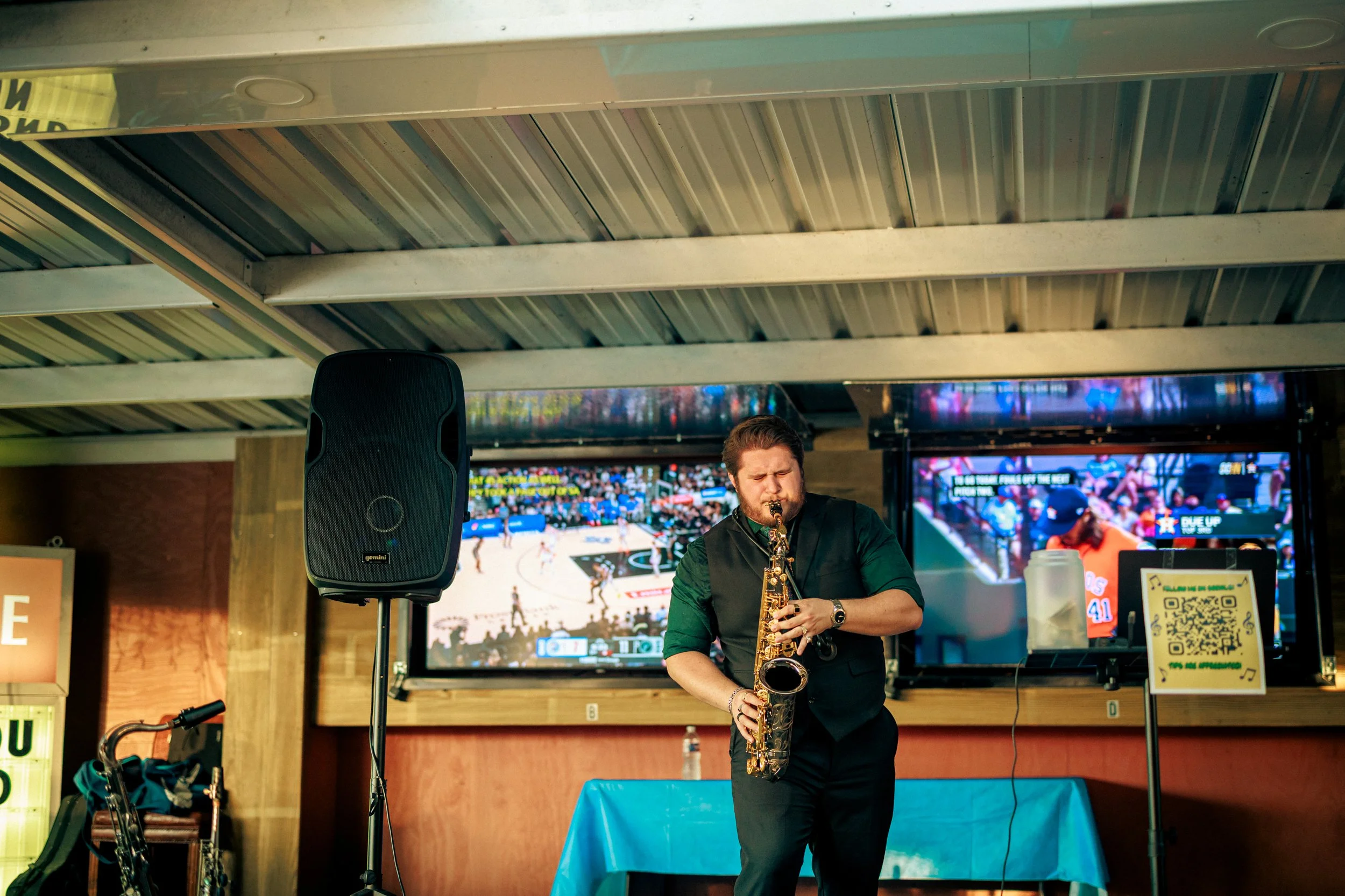 05.29.2026-Chris-Casillas-Saxophone-Night-West-Alabama-Ice-House-Houston-Texas-Web-Steven-Pedini-Photography-9-AH2A3732.jpg