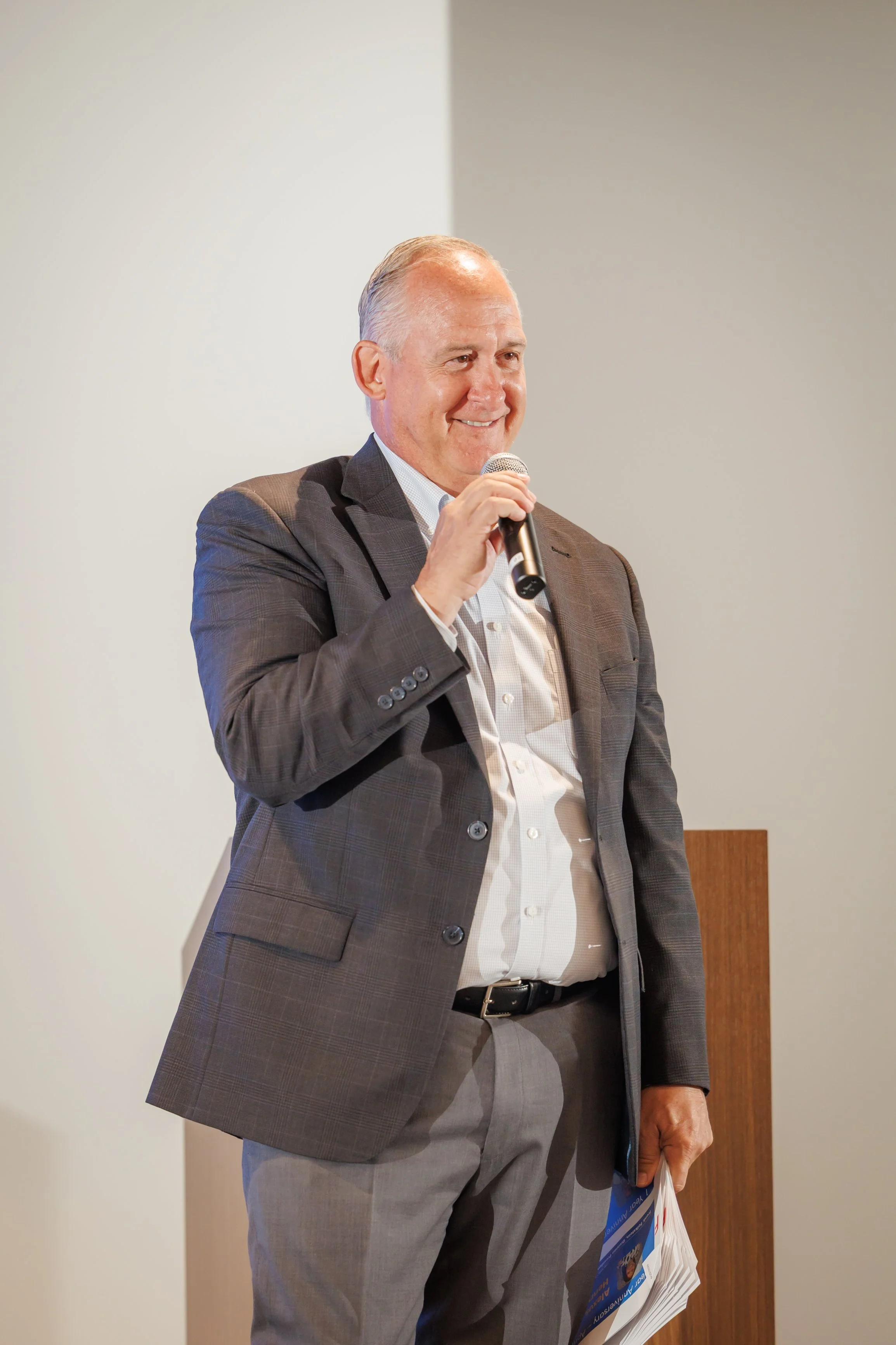 6.26.2026-David-Weekley-Homes-June-Division-Meeting-Web-Steven-Pedini-Photography-122-AH2A1235.jpg