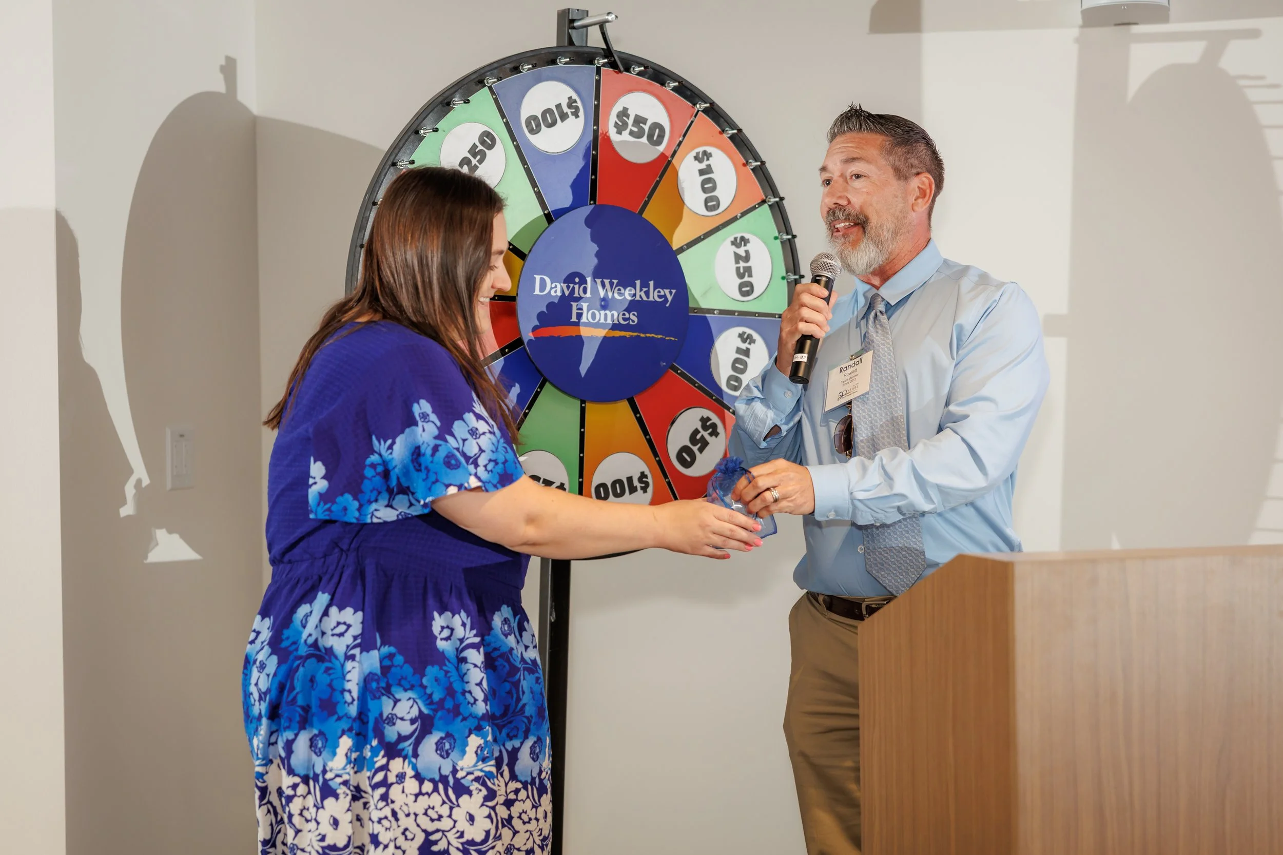 6.26.2026-David-Weekley-Homes-June-Division-Meeting-Web-Steven-Pedini-Photography-199-8Y2A3692.jpg