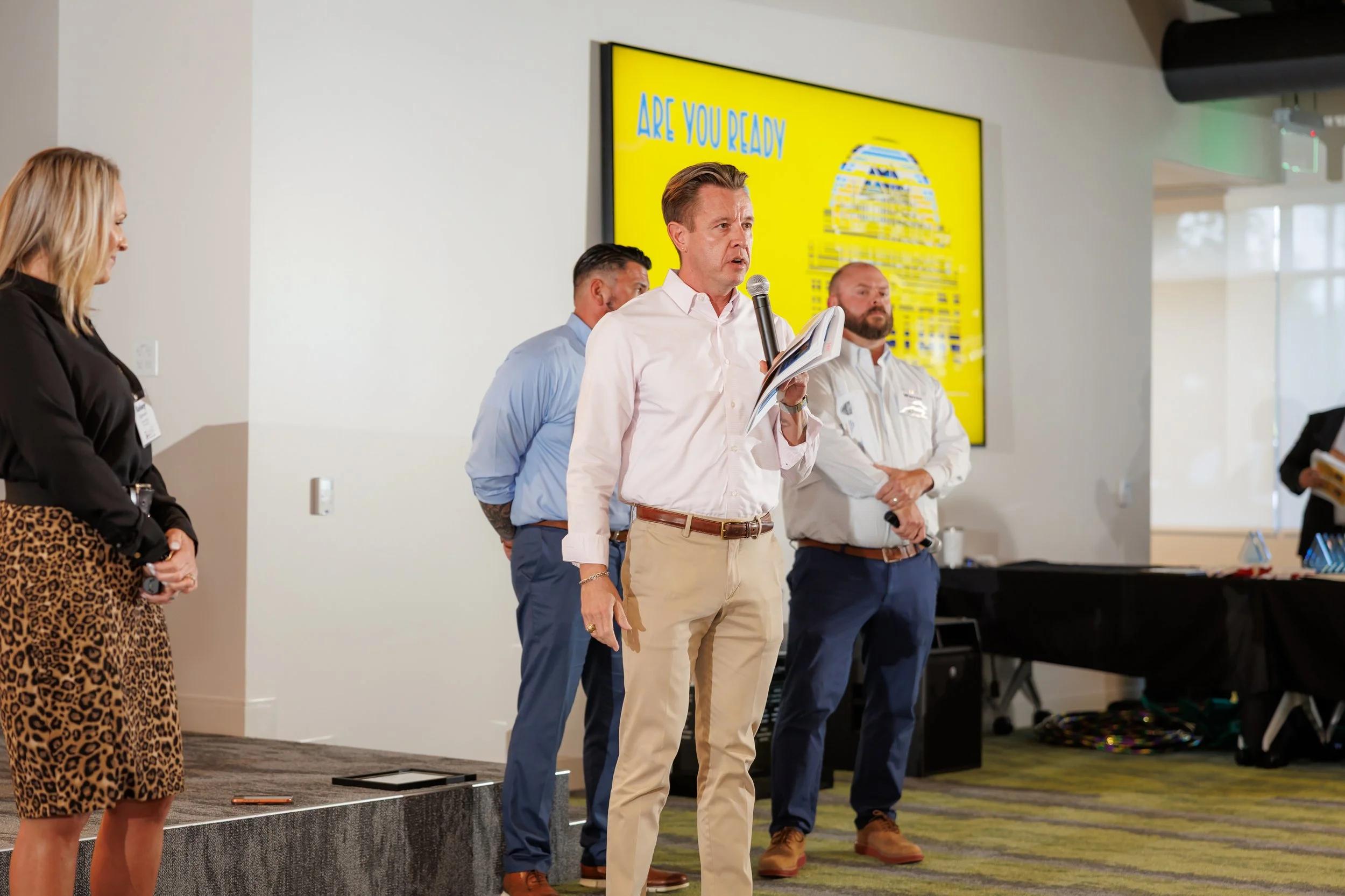 6.26.2026-David-Weekley-Homes-June-Division-Meeting-Web-Steven-Pedini-Photography-241-8Y2A3773.jpg