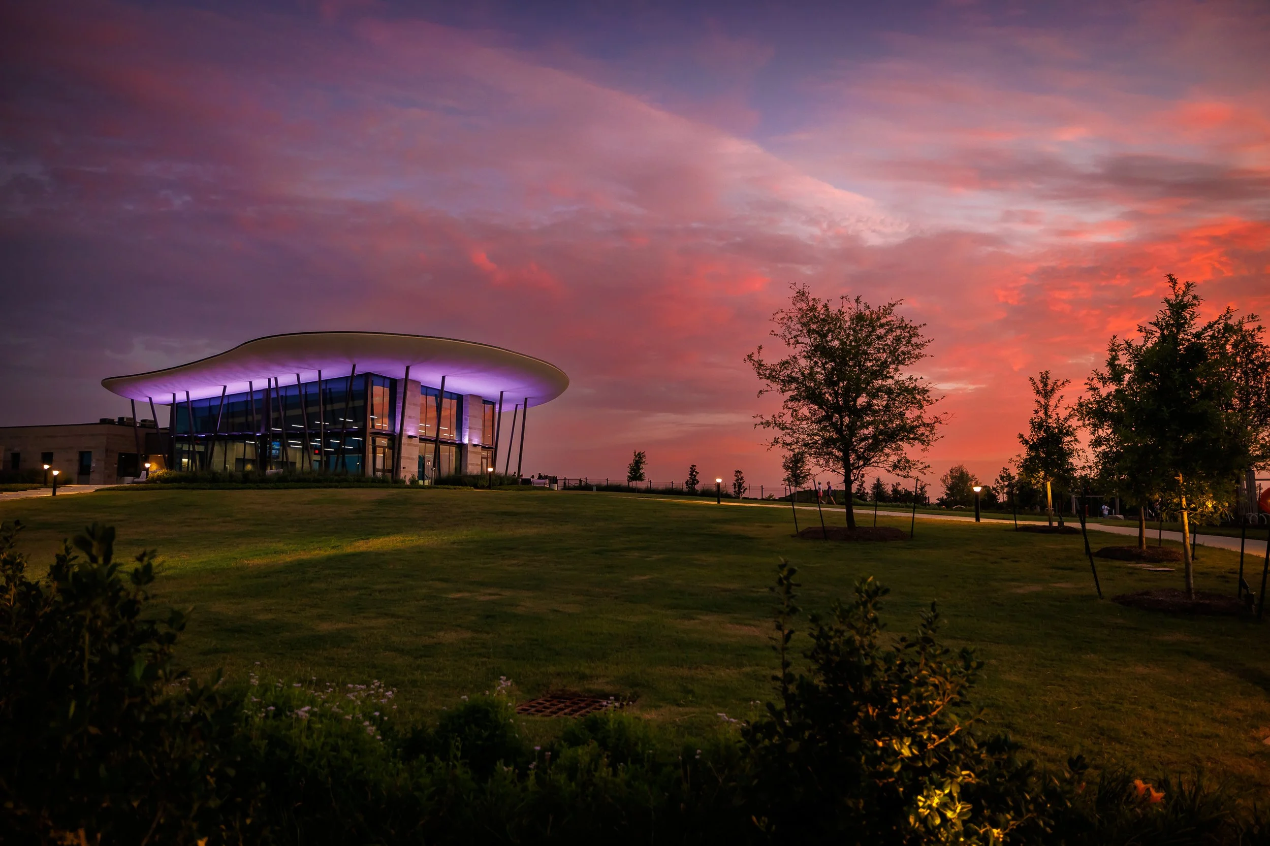 7.25.26-The-Grand-Prairie-Night-Glow-Pool-Party-Web-Steven-Pedini-Photography-5-AH2A9073.jpg