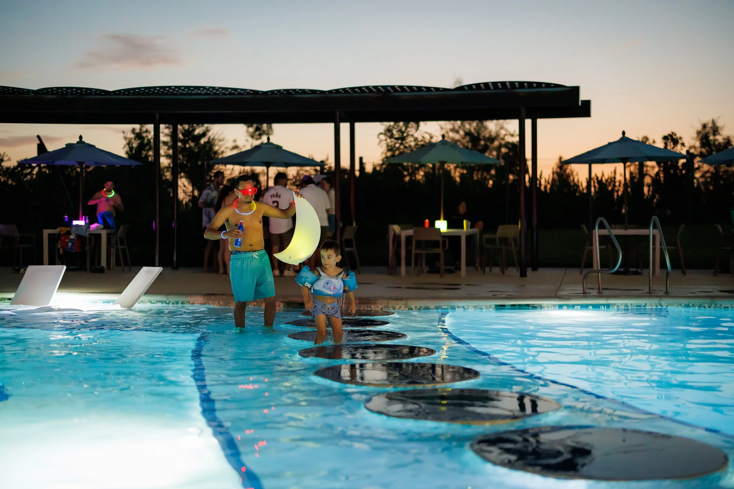 7.25.26-The-Grand-Prairie-Night-Glow-Pool-Party-Web-Steven-Pedini-Photography-39-AH2A9148.jpg