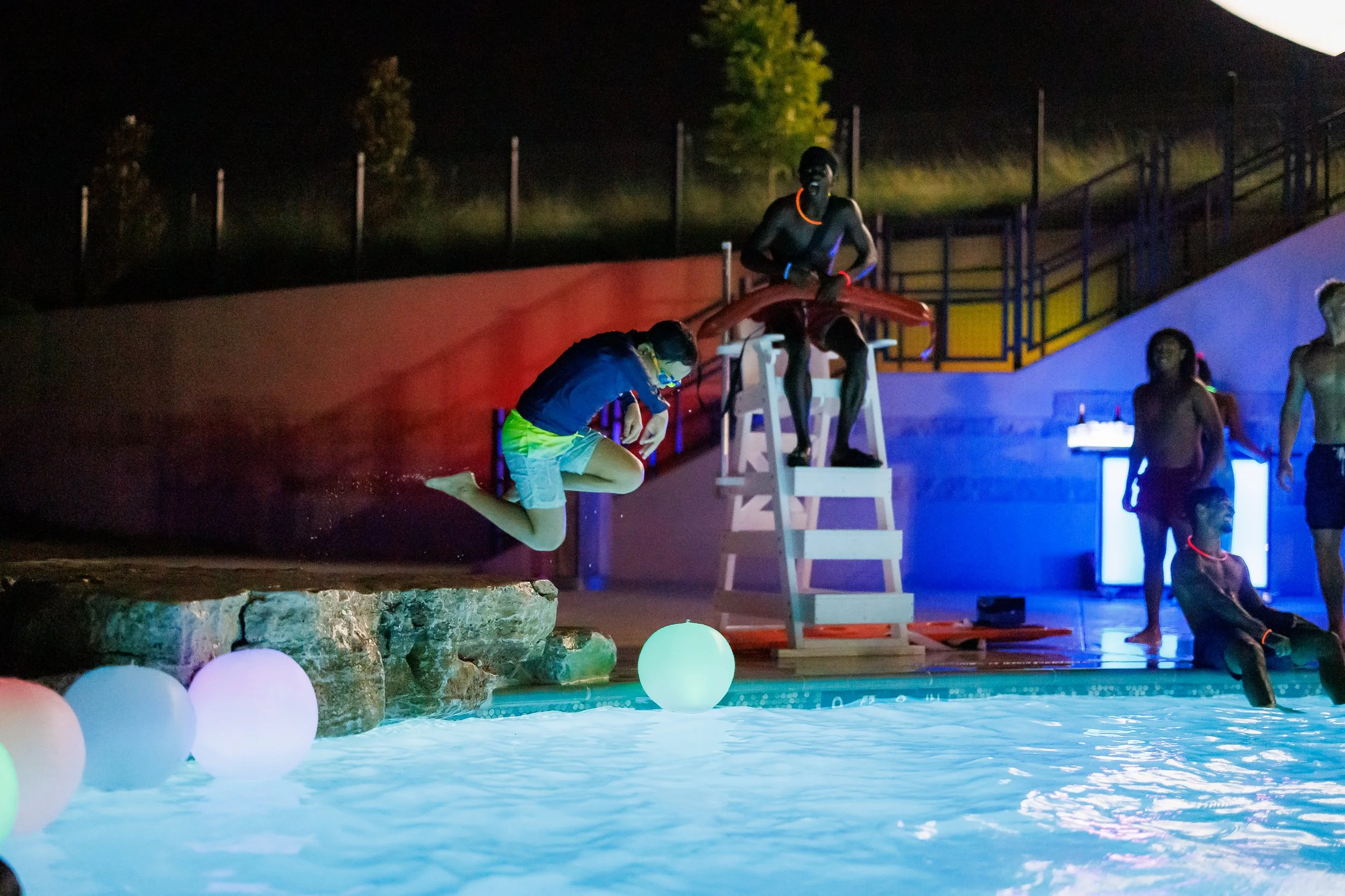 7.25.26-The-Grand-Prairie-Night-Glow-Pool-Party-Web-Steven-Pedini-Photography-198-AH2A9761.jpg