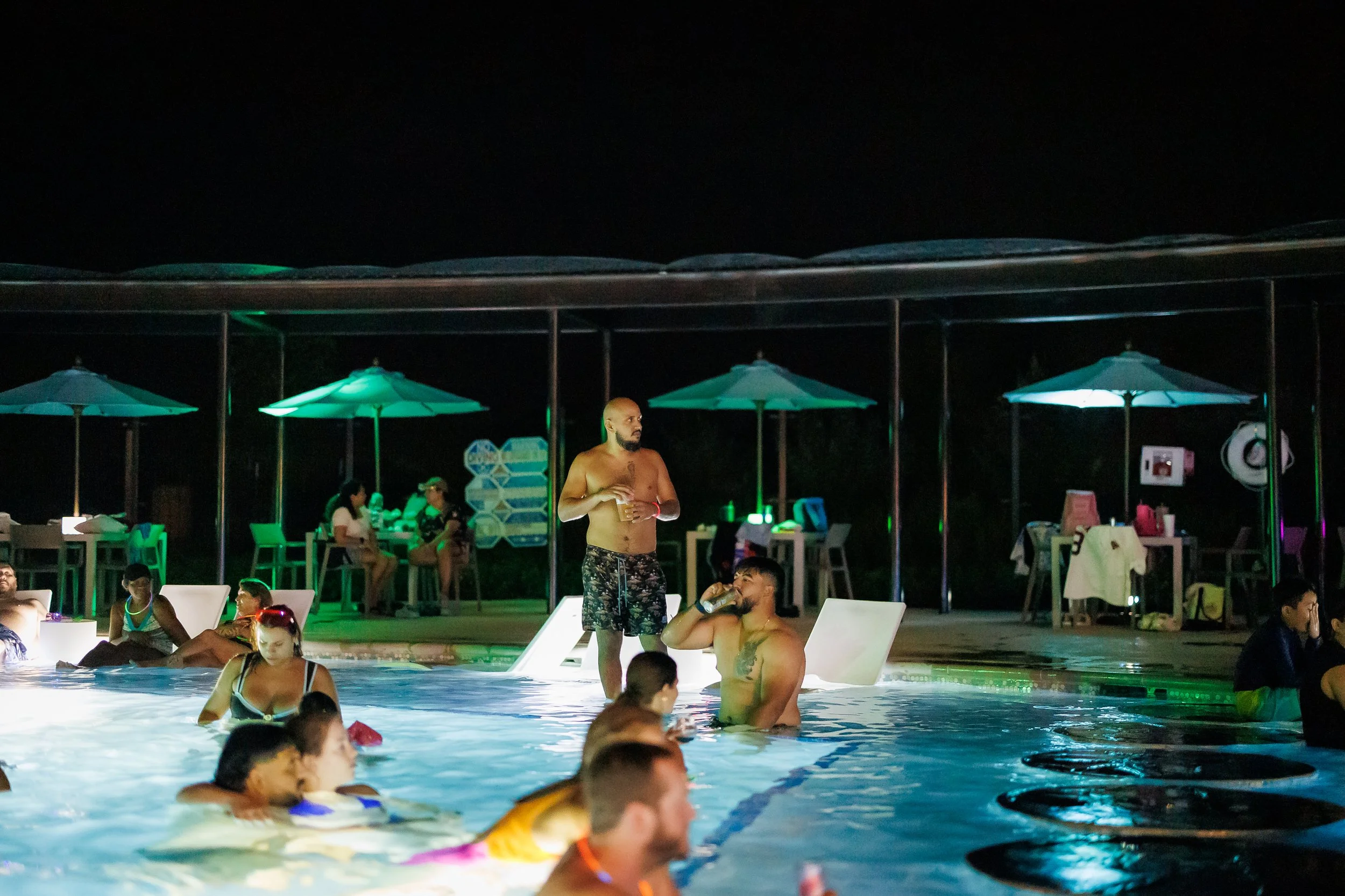 7.25.26-The-Grand-Prairie-Night-Glow-Pool-Party-Web-Steven-Pedini-Photography-210-AH2A9795.jpg