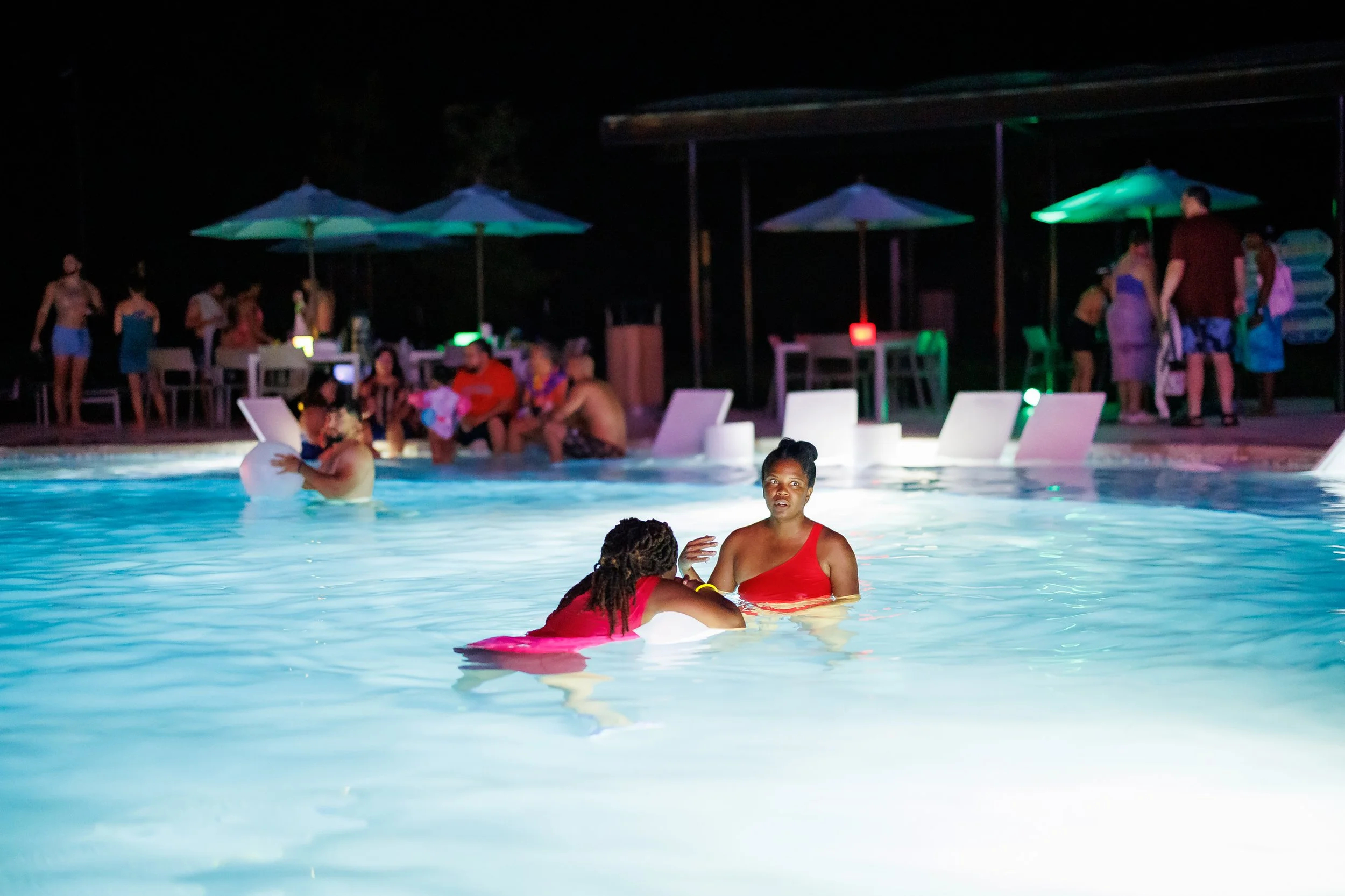 7.25.26-The-Grand-Prairie-Night-Glow-Pool-Party-Web-Steven-Pedini-Photography-233-AH2A9840.jpg
