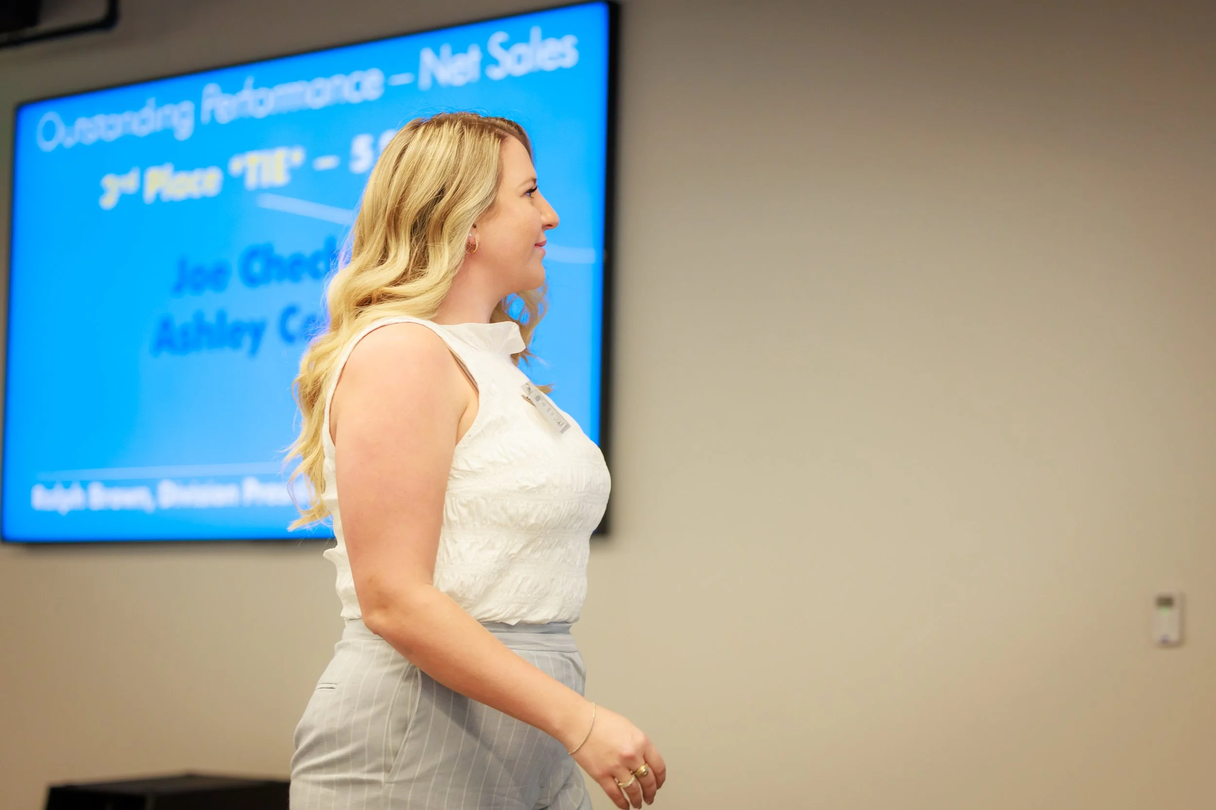 7.24.2026-David-Weekley-Homes-July-Division-Meeting-Web-Steven-Pedini-Photography-180-8Y2A5824.jpg