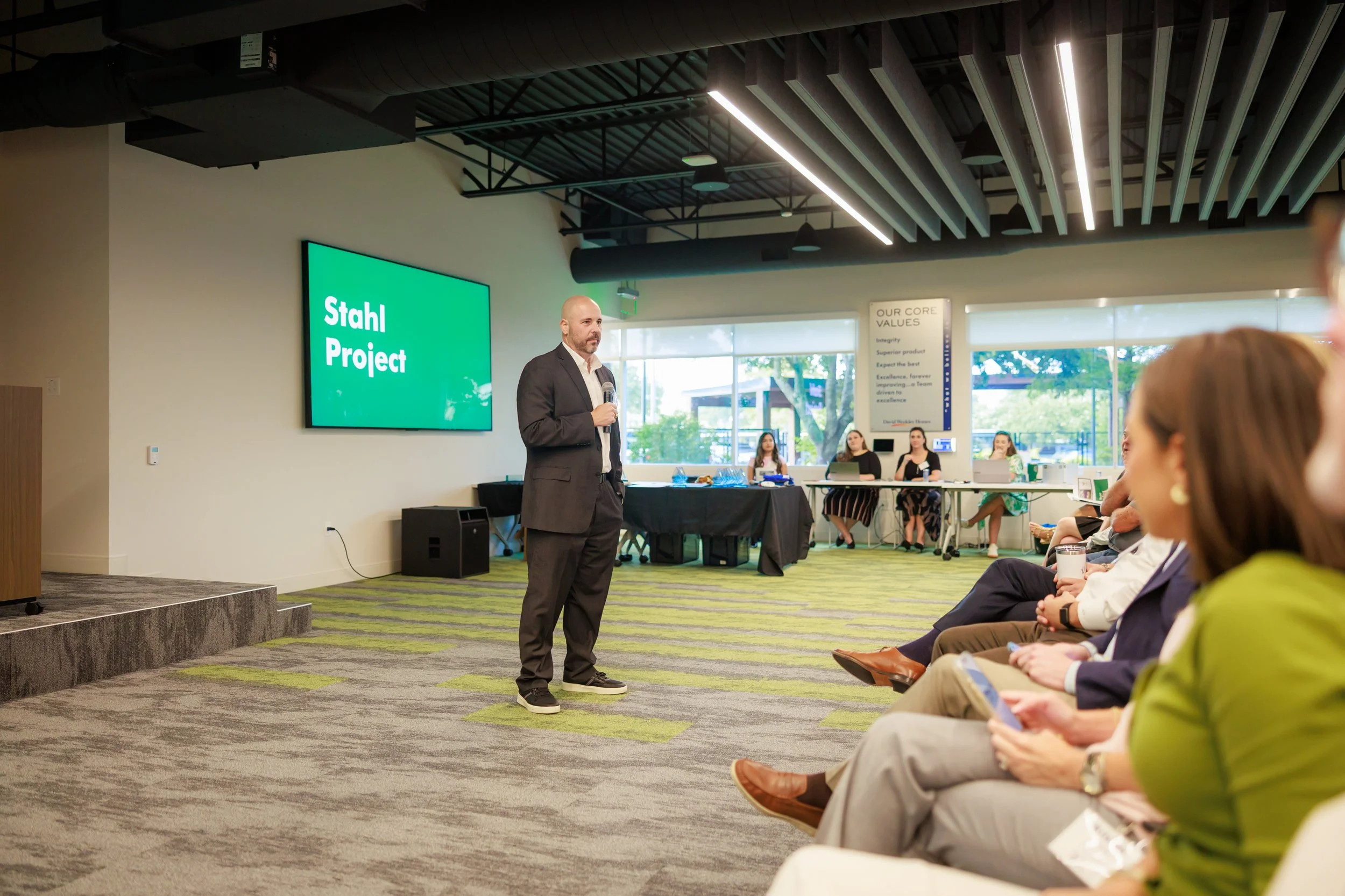 7.24.2026-David-Weekley-Homes-July-Division-Meeting-Web-Steven-Pedini-Photography-224-AH2A8916.jpg