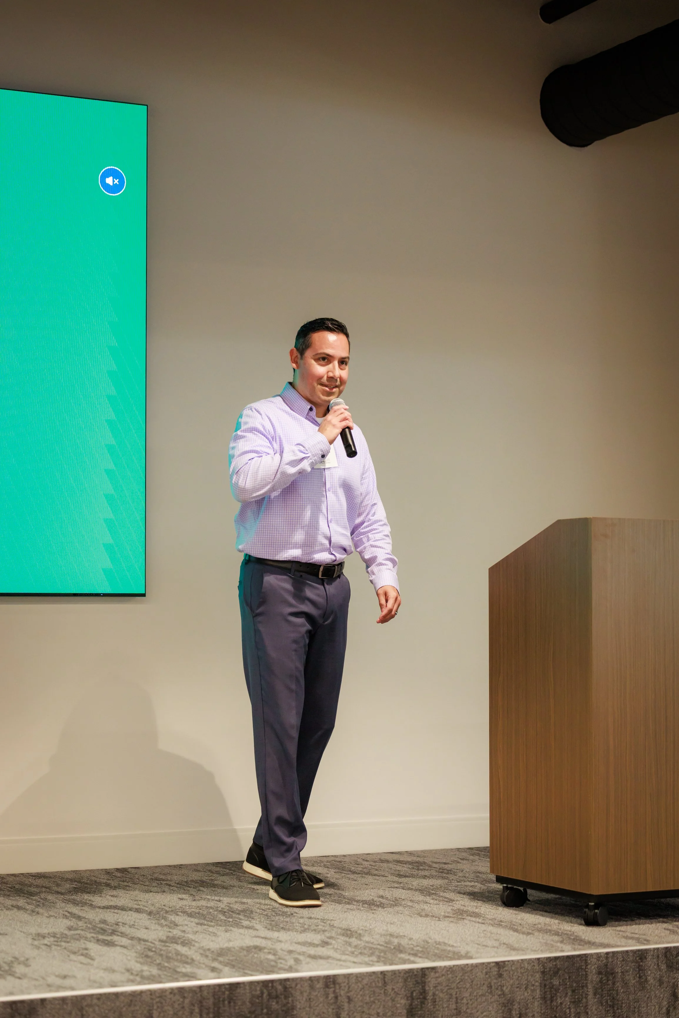 7.24.2026-David-Weekley-Homes-July-Division-Meeting-Web-Steven-Pedini-Photography-317-8Y2A6186.jpg